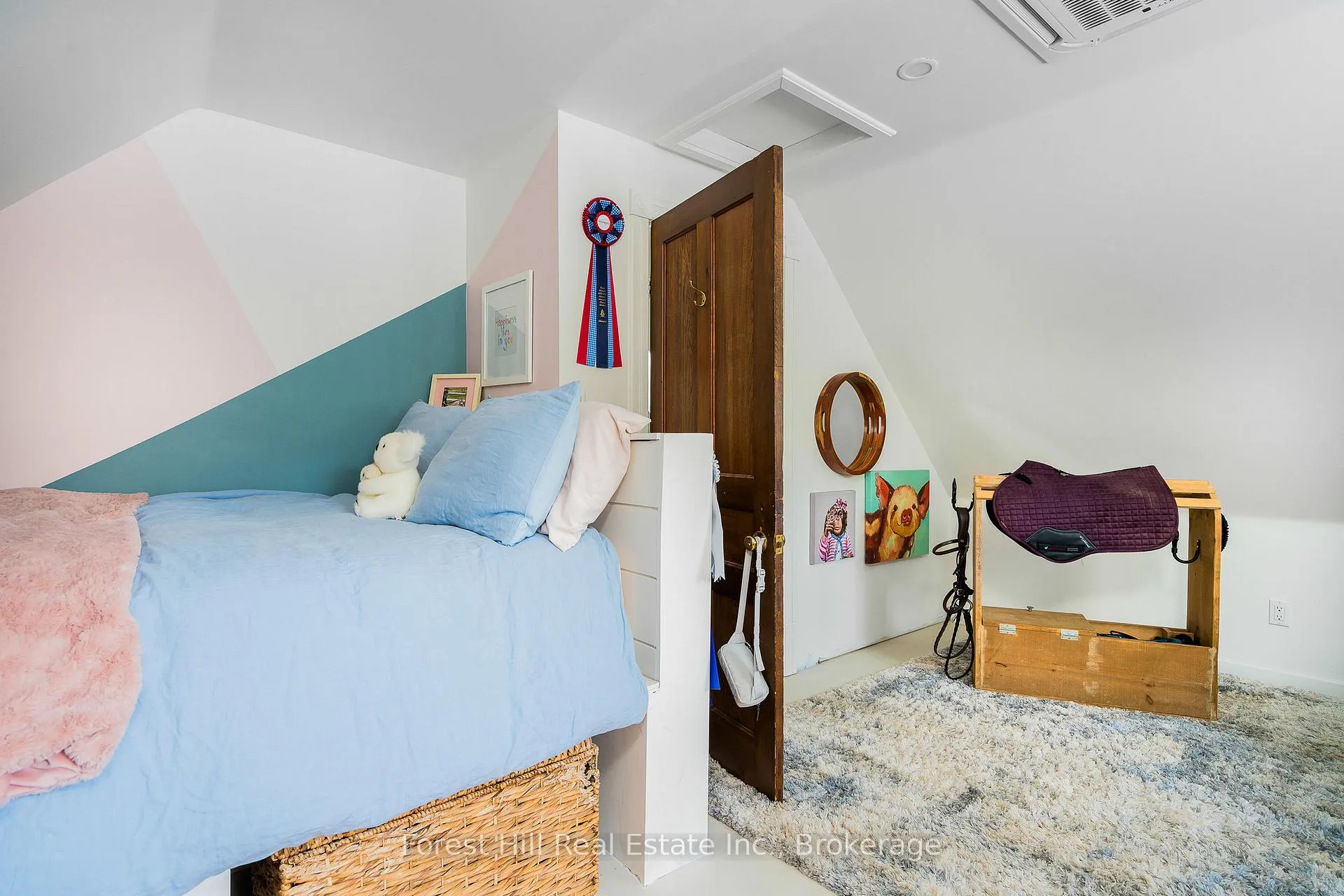 Photo 20 of 496629 Grey Road 2, Blue Mountains — HOMEH