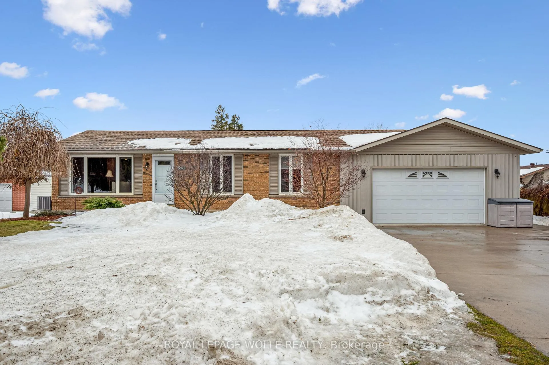 Photo 1 of 3972 Burns Street, Perth East, Shakespeare — HOMEH