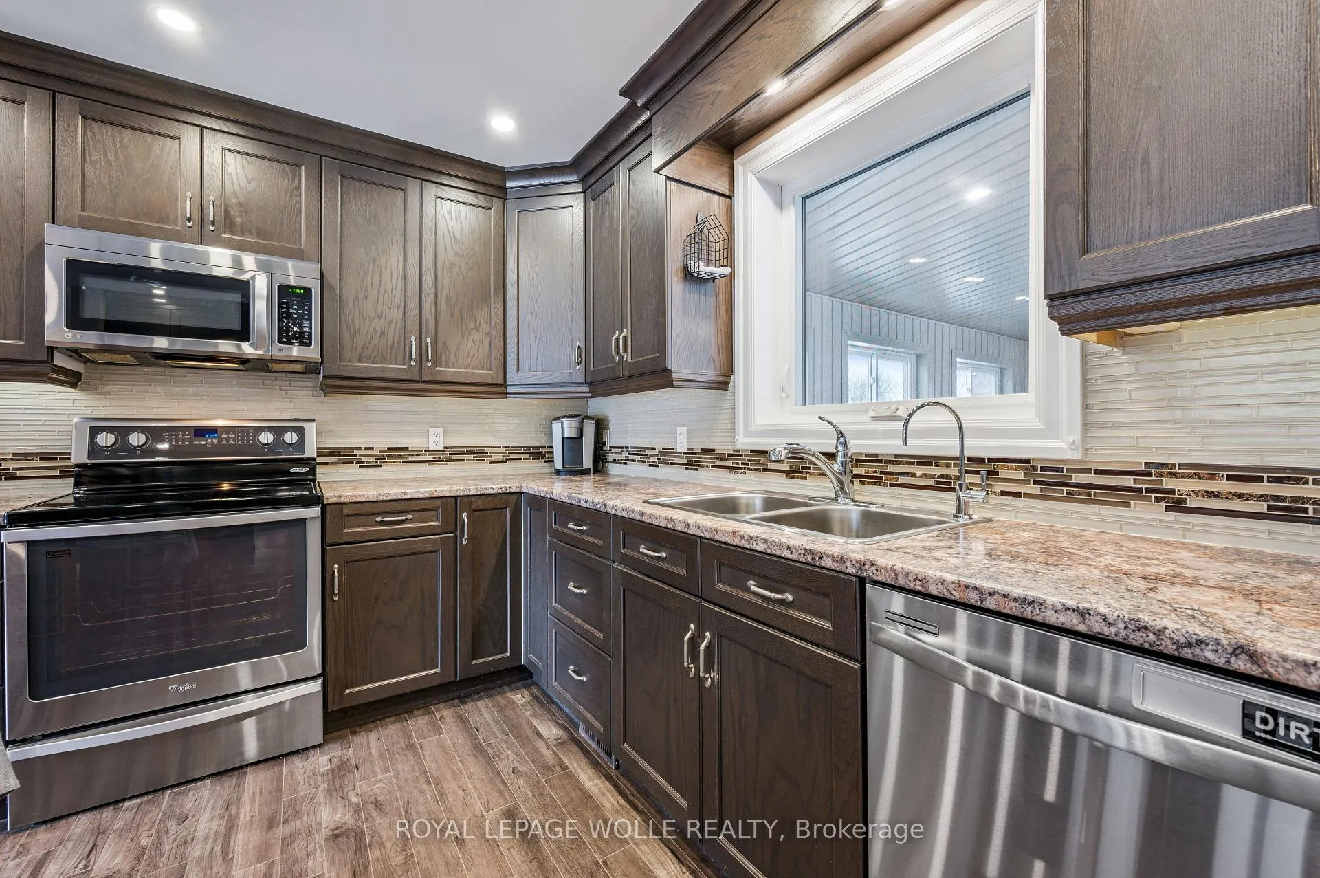 Photo 11 of 3972 Burns Street, Perth East, Shakespeare — HOMEH
