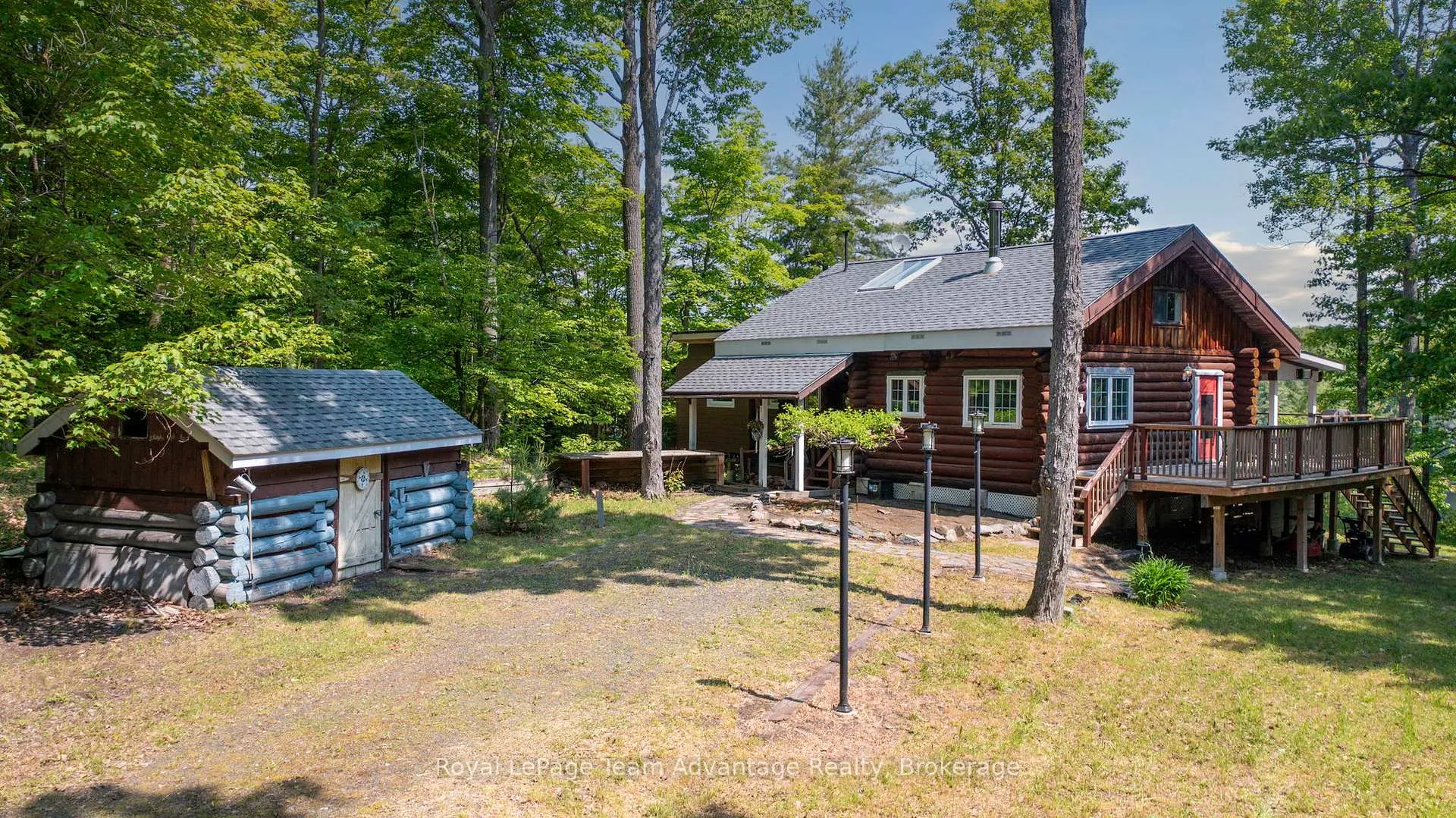 Photo 4 of 25 Limbert Lane N, McDougall — HOMEH