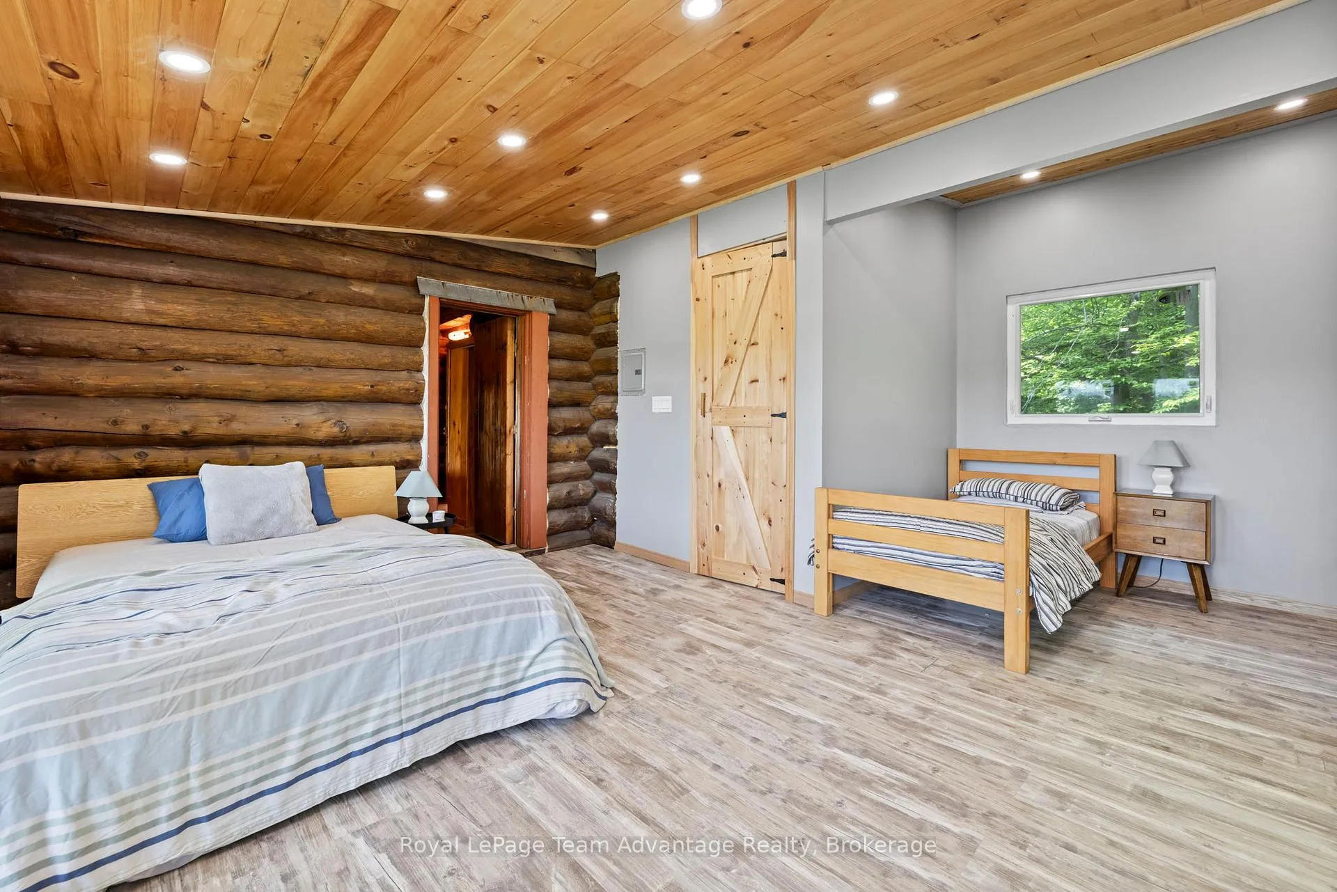 Photo 22 of 25 Limbert Lane N, McDougall — HOMEH