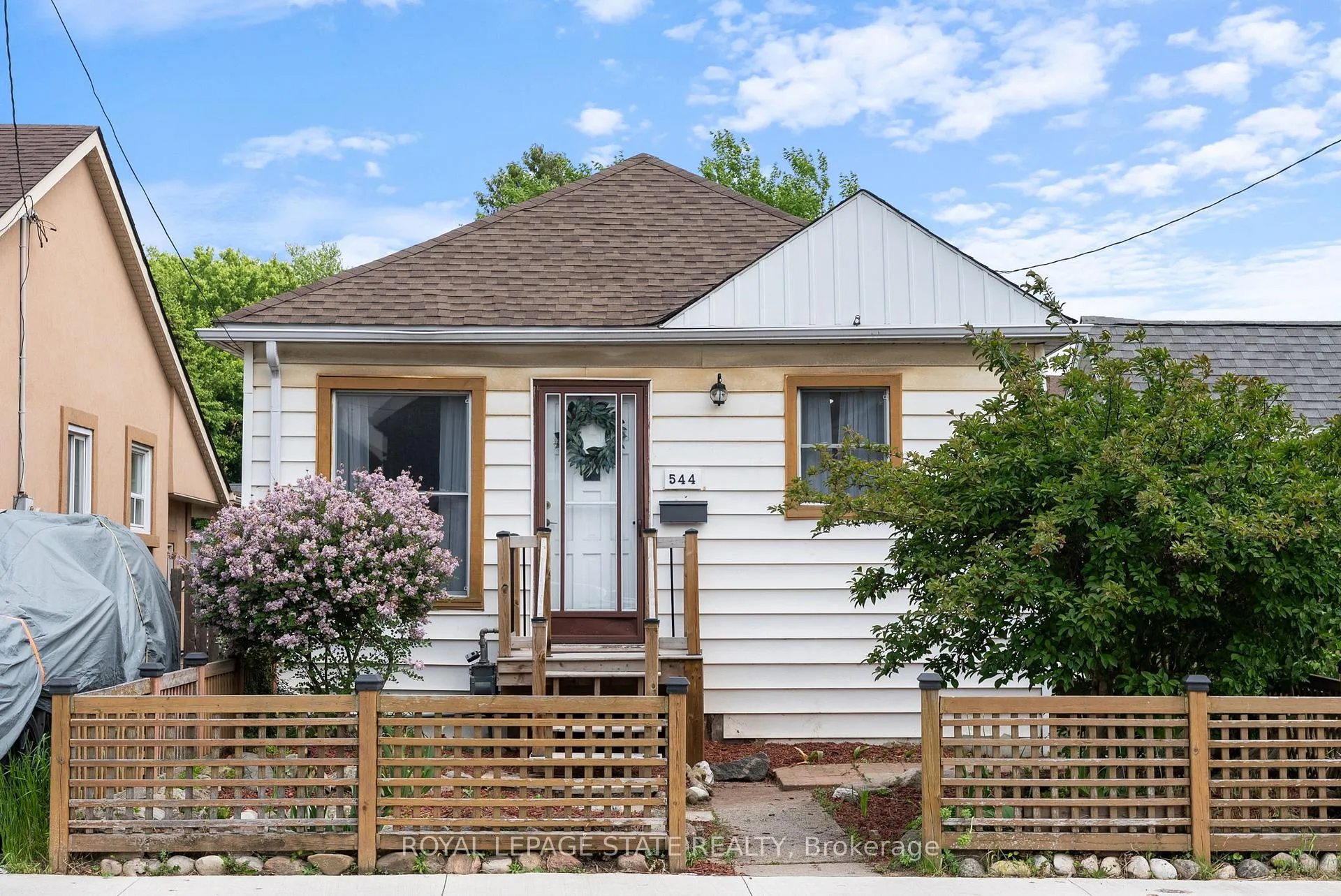 Photo 2 of 544 Mary Street, Hamilton, North End — HOMEH