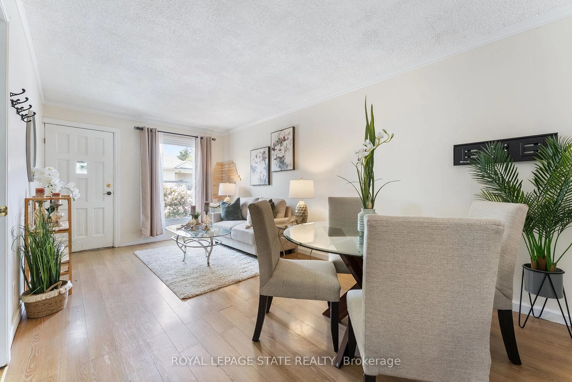 Photo 7 of 544 Mary Street, Hamilton, North End — HOMEH