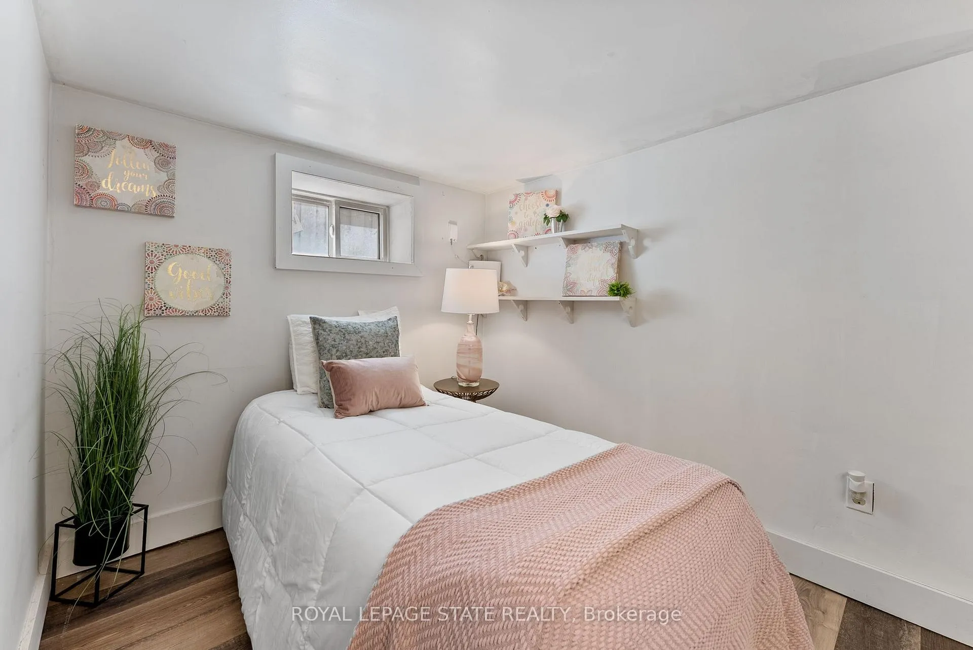 Photo 14 of 544 Mary Street, Hamilton, North End — HOMEH