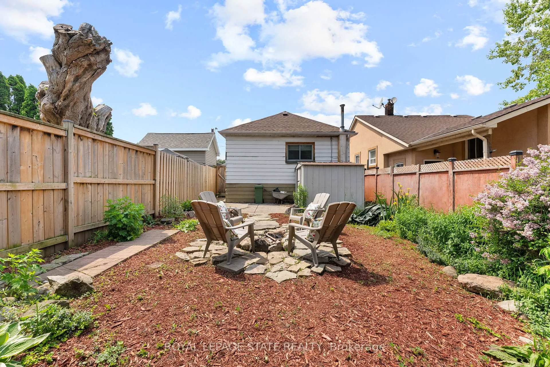 Photo 16 of 544 Mary Street, Hamilton, North End — HOMEH