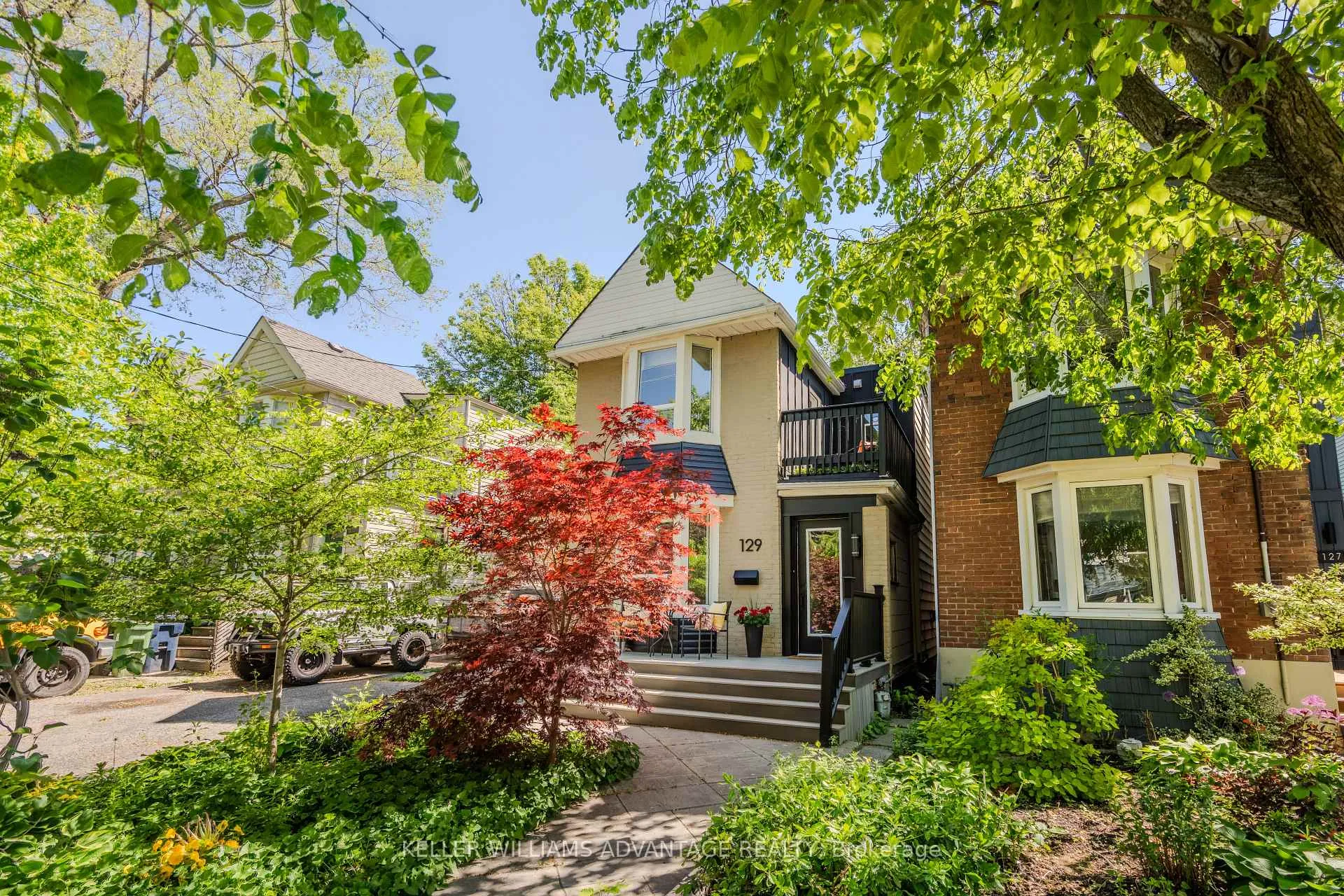 Front of 129 Woodfield Road