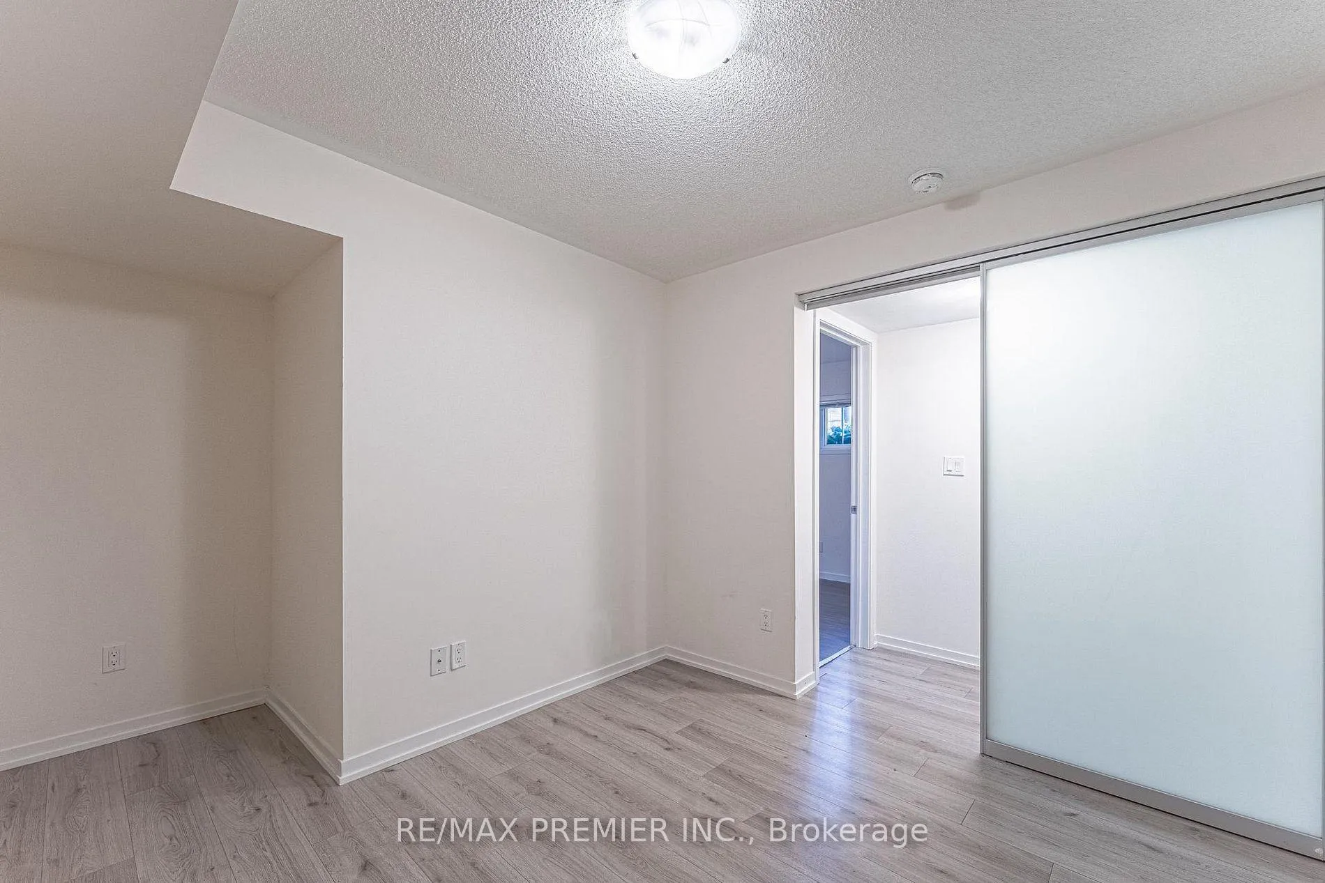 Photo 9 of Unit B02, 26 Bruce Street, Vaughan, East Woodbridge — HOMEH
