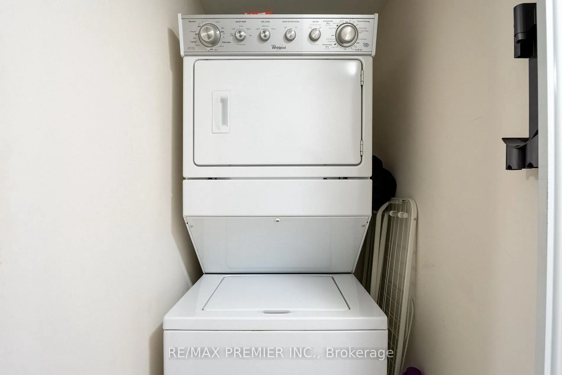 Photo 13 of Unit B02, 26 Bruce Street, Vaughan, East Woodbridge — HOMEH