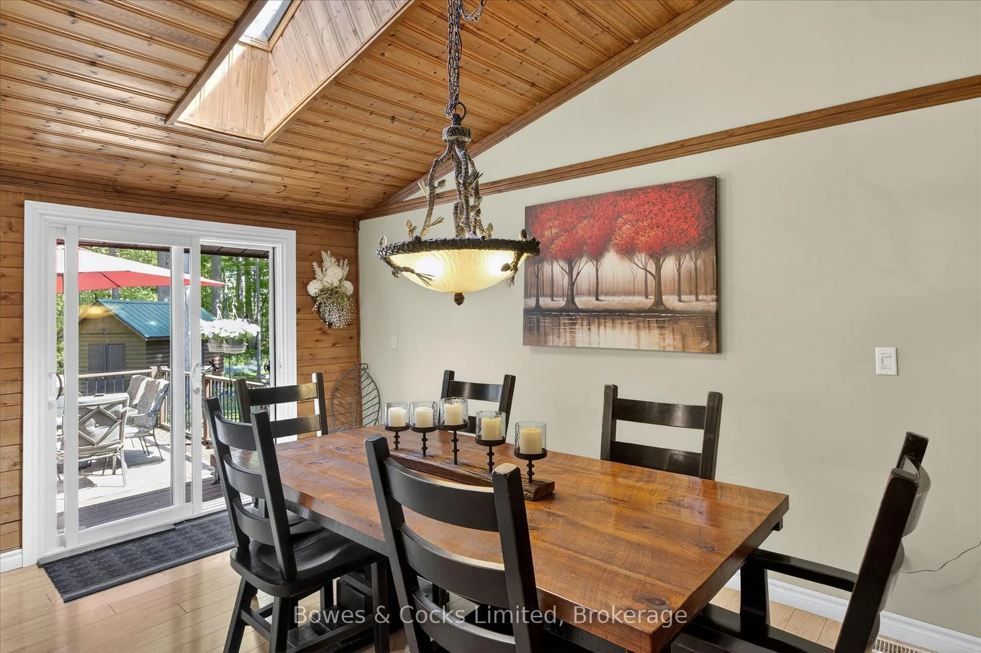 Photo 10 of 1 Graham Drive, Kawartha Lakes, Fenelon Falls — HOMEH