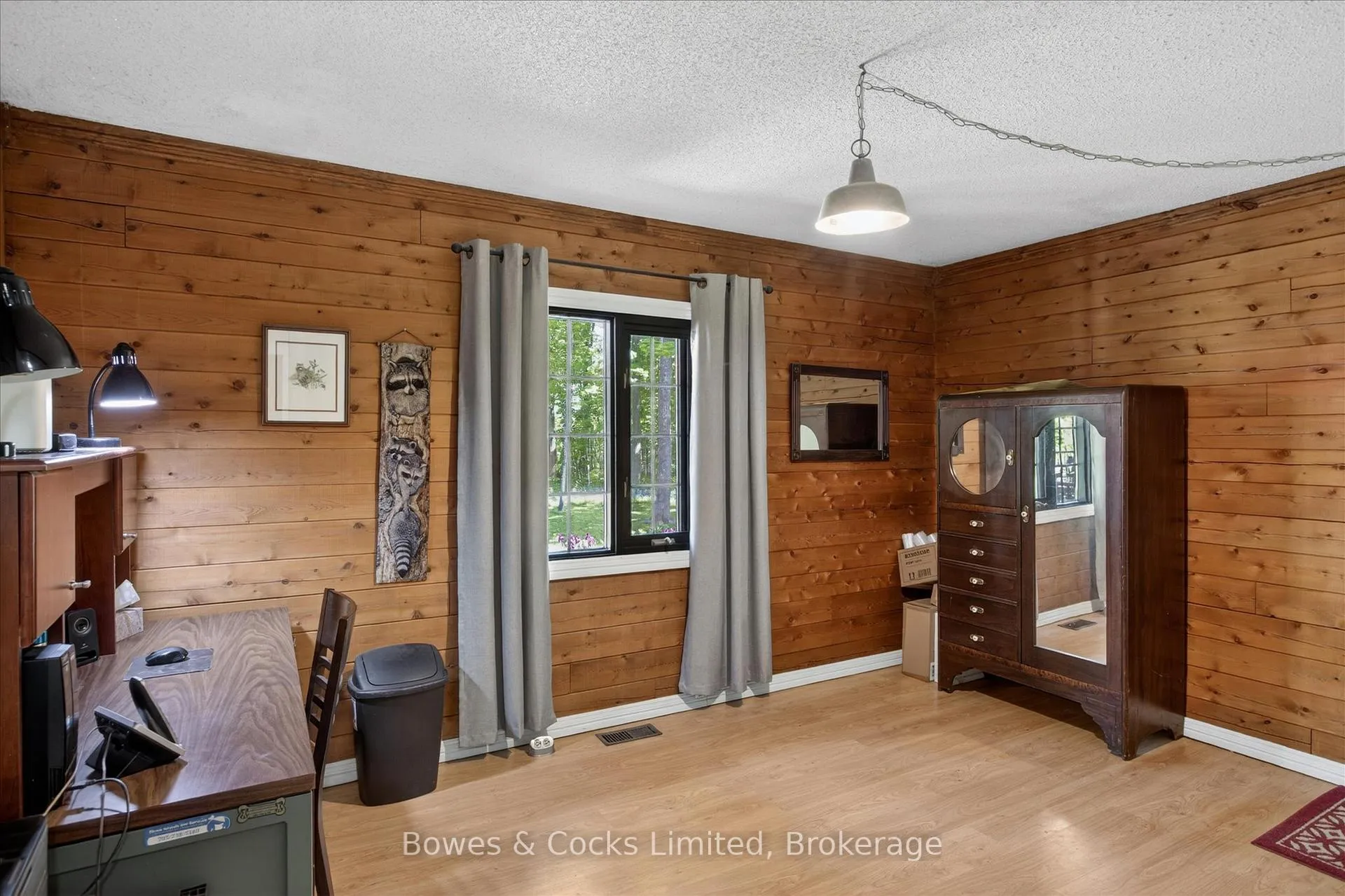 Photo 17 of 1 Graham Drive, Kawartha Lakes, Fenelon Falls — HOMEH
