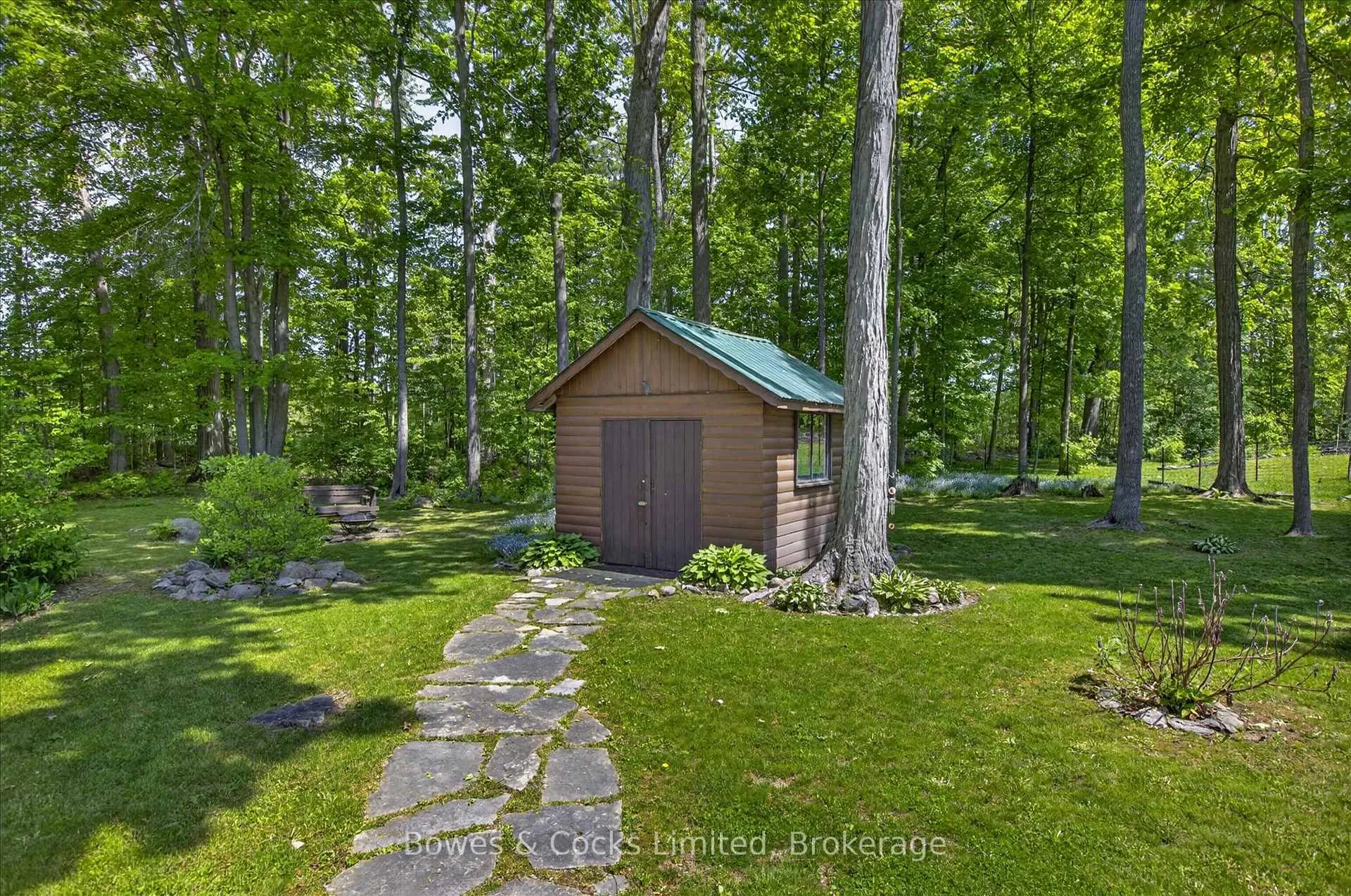 Photo 38 of 1 Graham Drive, Kawartha Lakes, Fenelon Falls — HOMEH