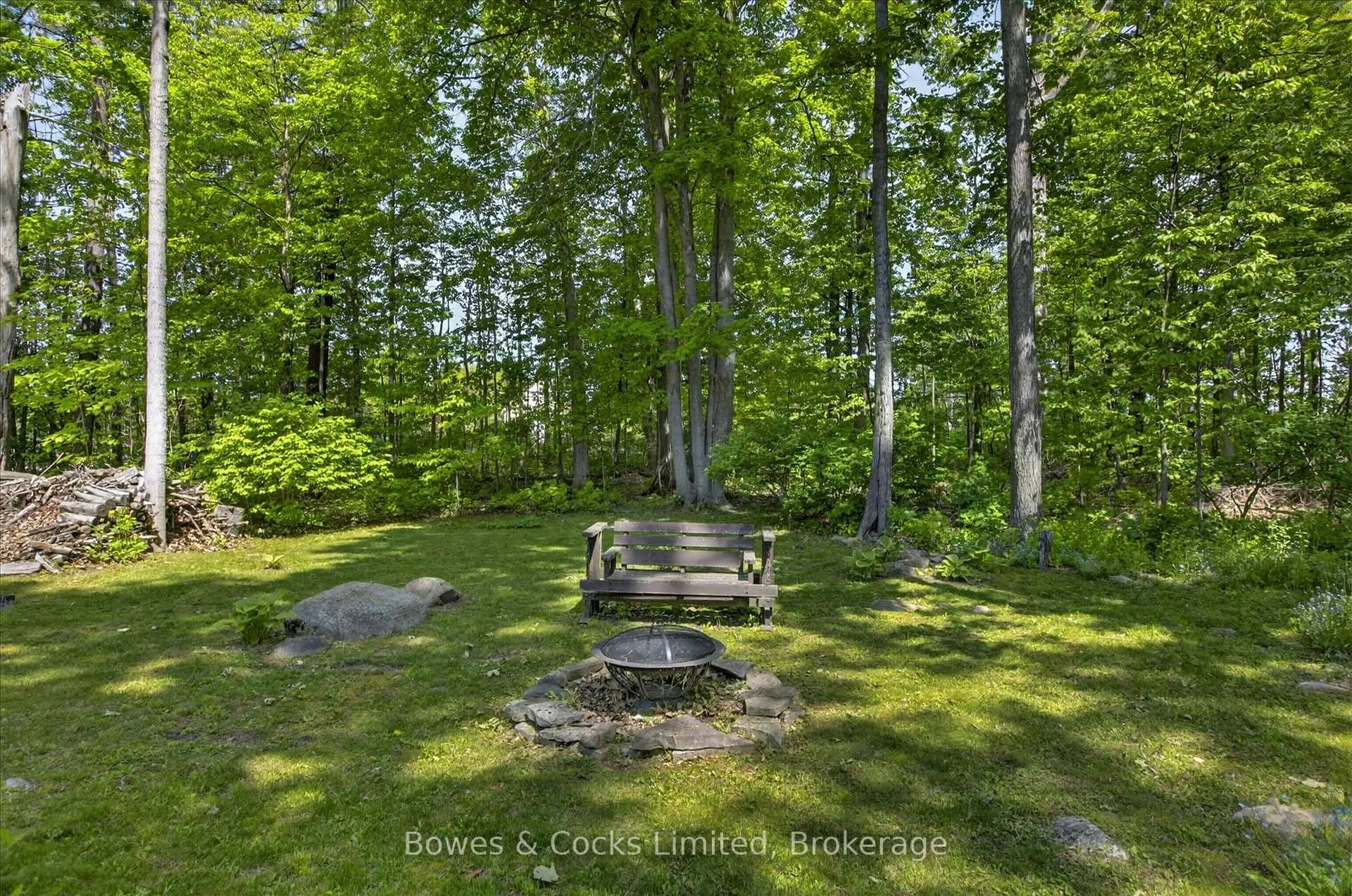 Photo 39 of 1 Graham Drive, Kawartha Lakes, Fenelon Falls — HOMEH