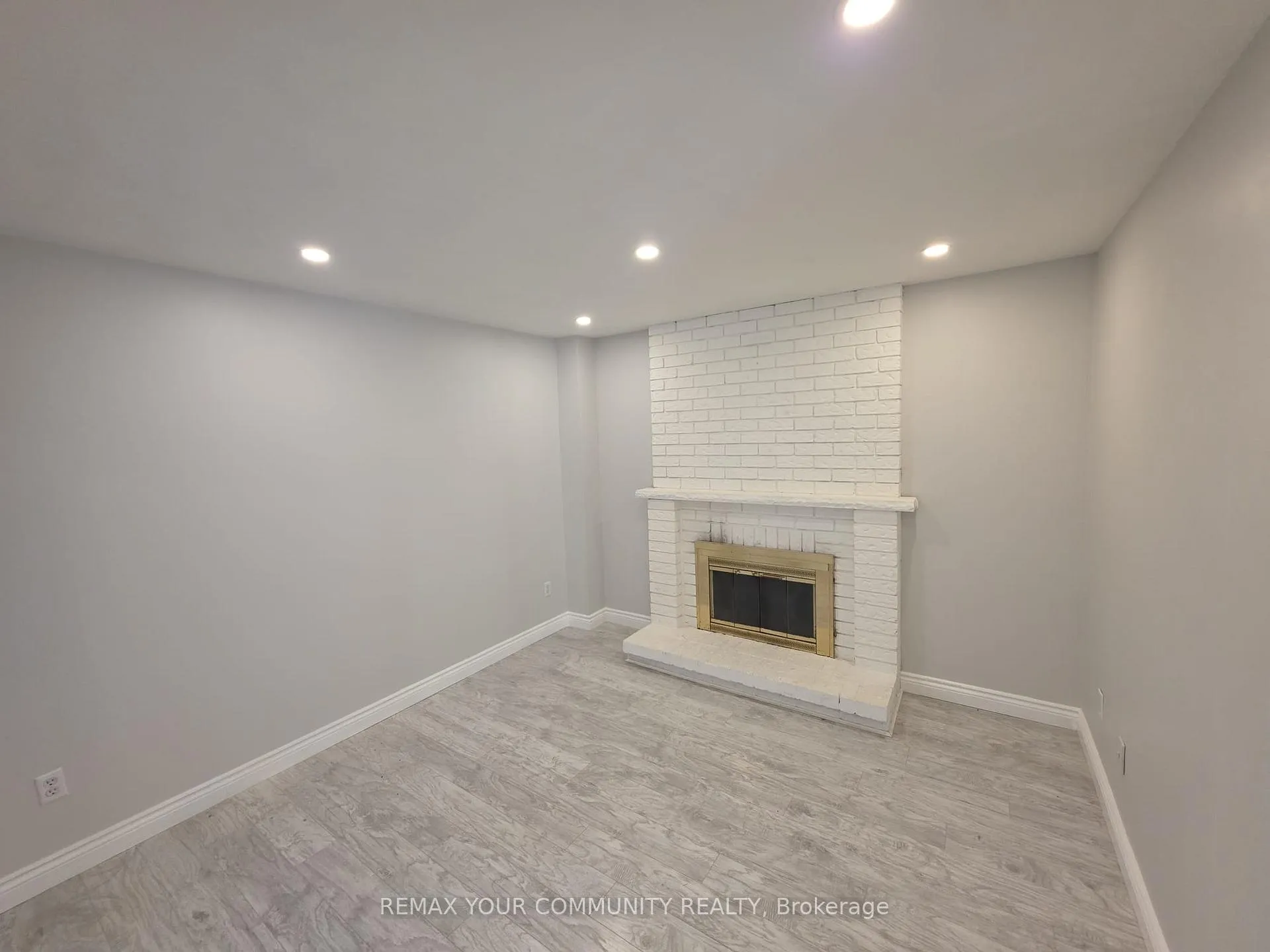 Photo 9 of 62 Deverill Crescent, Ajax, Central West — HOMEH