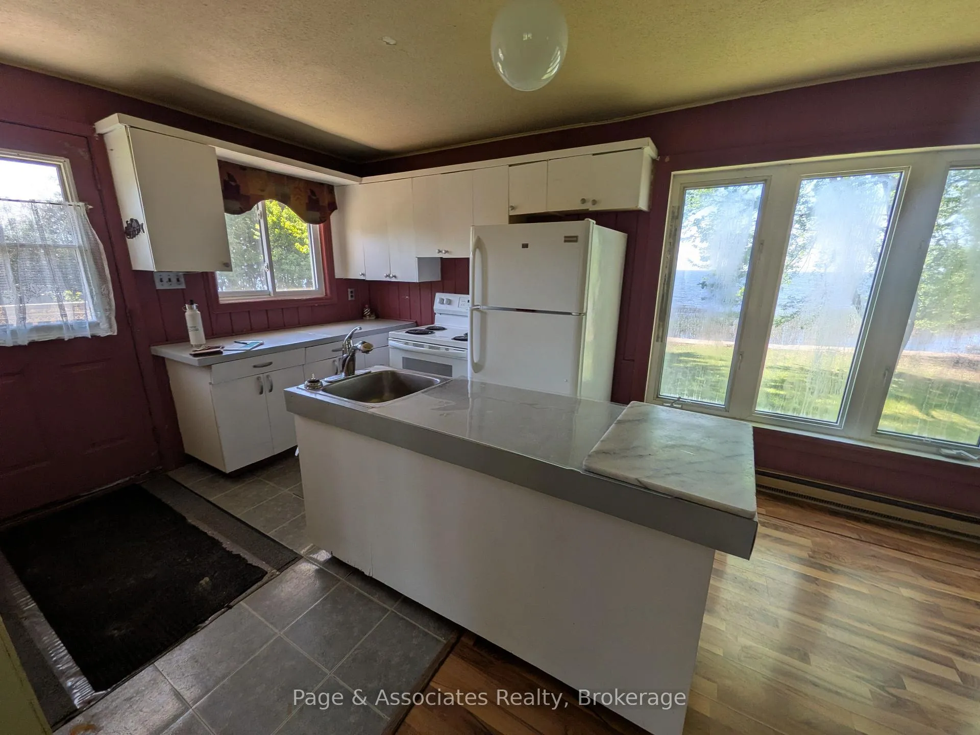 Photo 4 of 700 Lac Deux Milles Road, West Nipissing, Sturgeon Falls — HOMEH