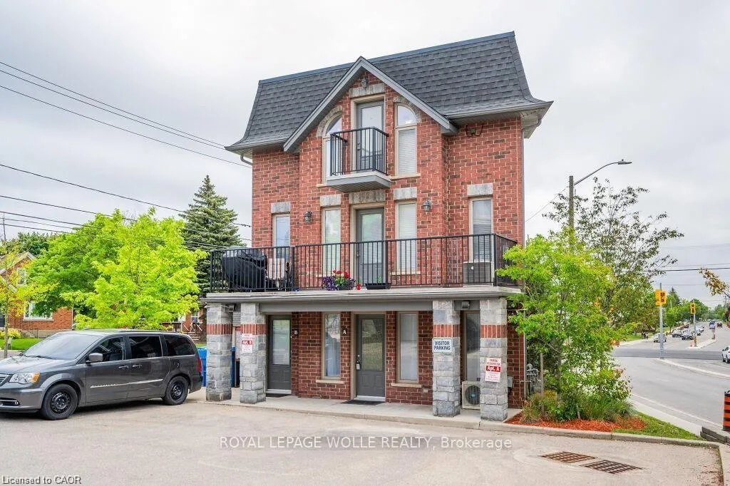 Photo of Unit A, 489 East Avenue