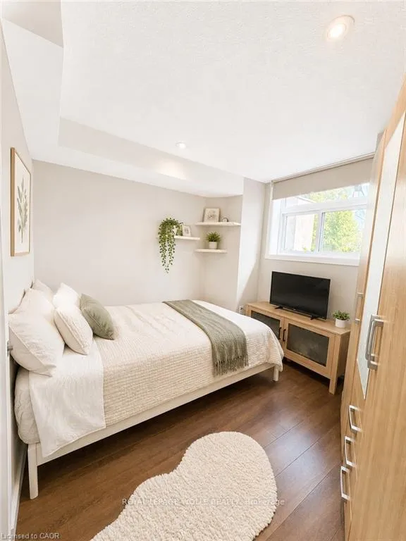 Photo 7 of Unit A, 489 East Avenue, Kitchener, King East — HOMEH