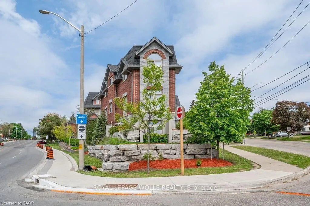 Photo 9 of Unit A, 489 East Avenue, Kitchener, King East — HOMEH