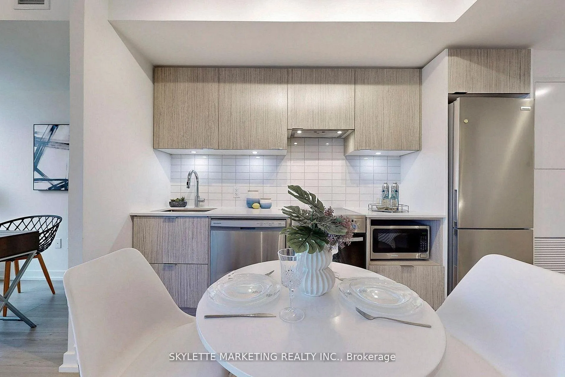 Photo 1 of Unit 3601, 395 Bloor Street E, Toronto, North St. James Town — HOMEH