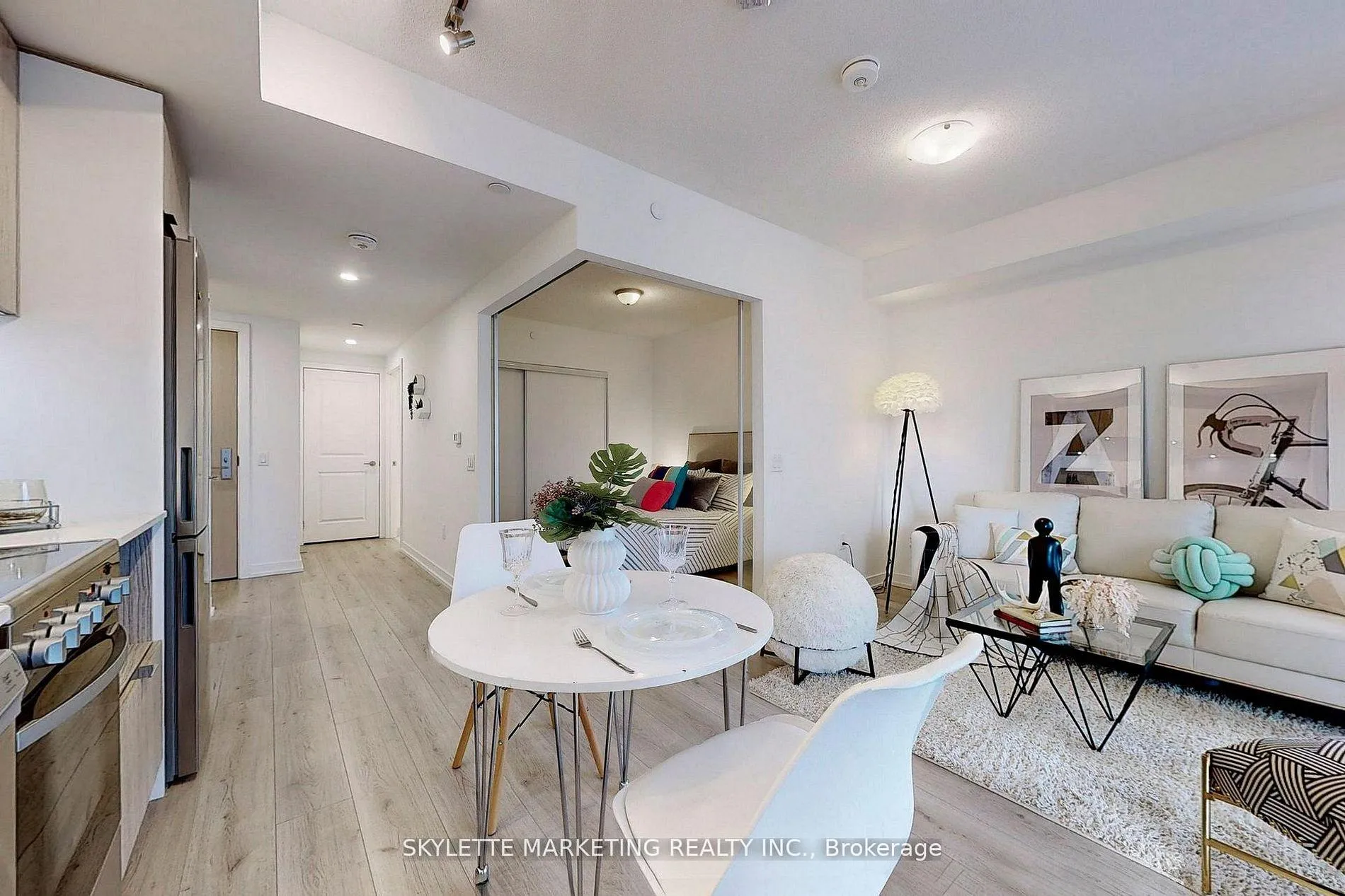 Photo 2 of Unit 3601, 395 Bloor Street E, Toronto, North St. James Town — HOMEH