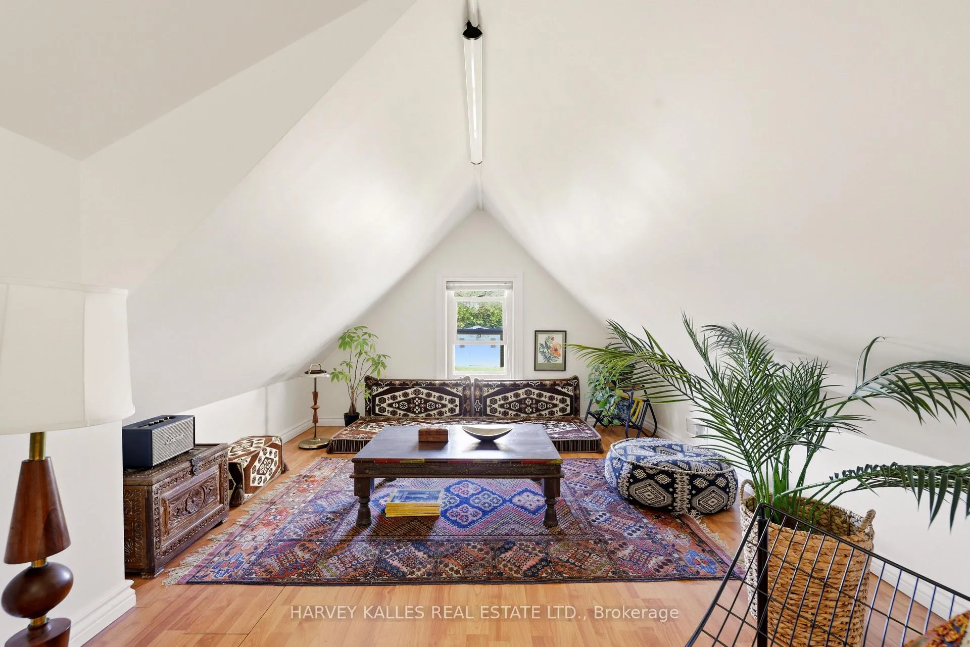 Photo 13 of 96 Ennerdale Road, Toronto, Caledonia-Fairbank — HOMEH