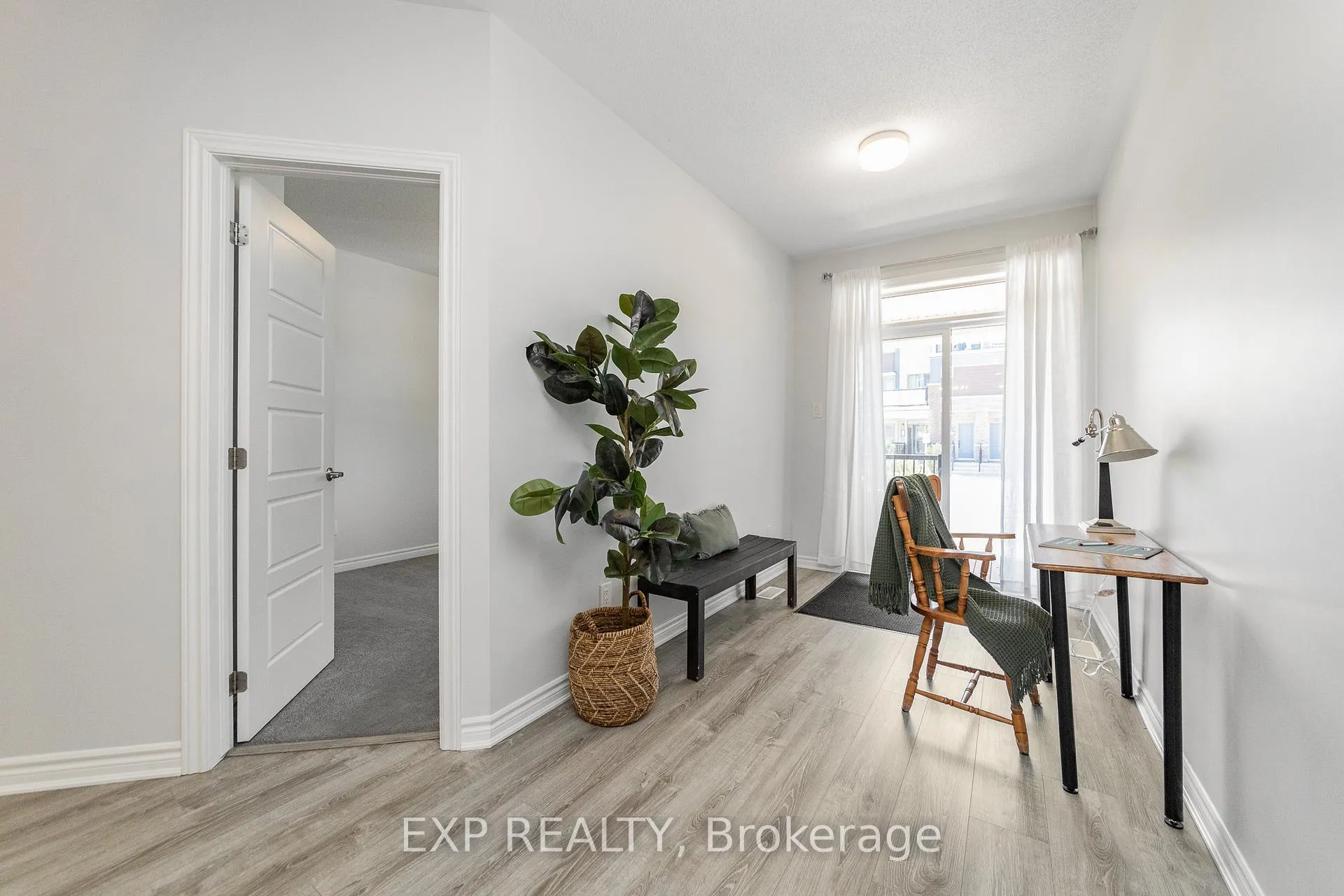 Photo 13 of 215 Lapland Private, Ottawa, Kanata - Emerald Meadows/Trailwest — HOMEH