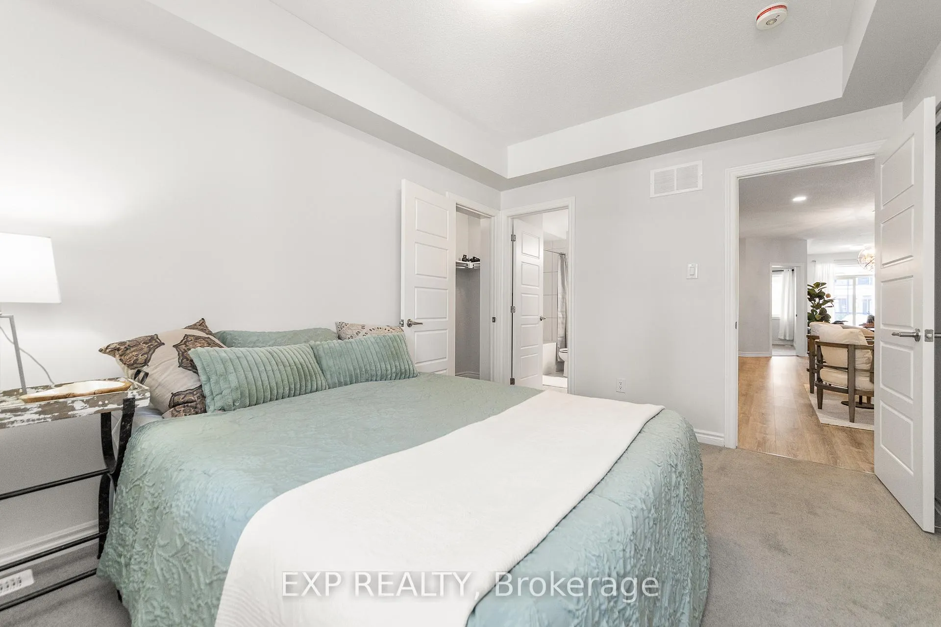 Photo 15 of 215 Lapland Private, Ottawa, Kanata - Emerald Meadows/Trailwest — HOMEH