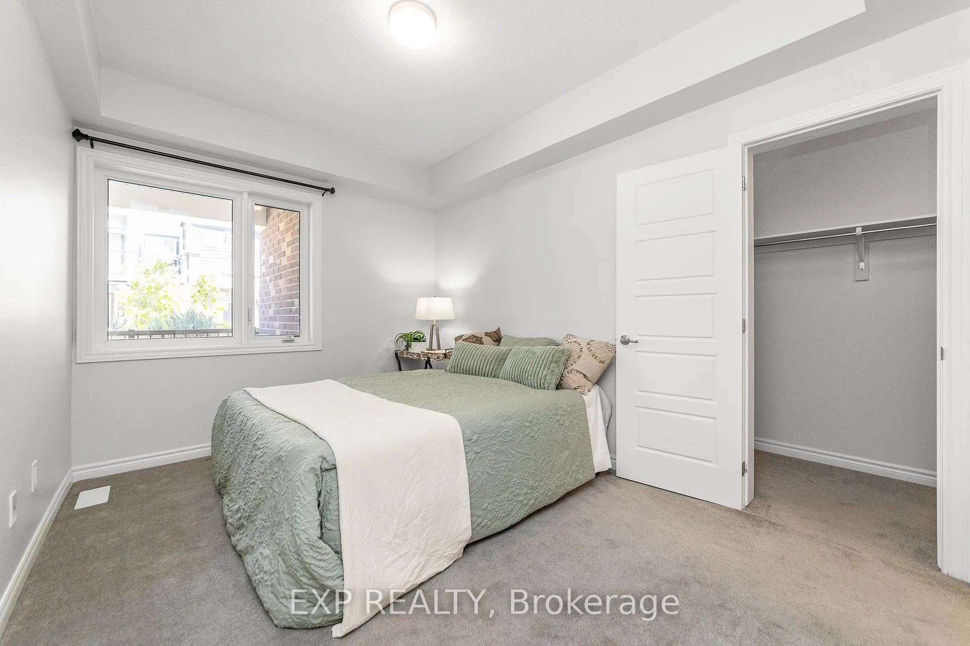 Photo 16 of 215 Lapland Private, Ottawa, Kanata - Emerald Meadows/Trailwest — HOMEH