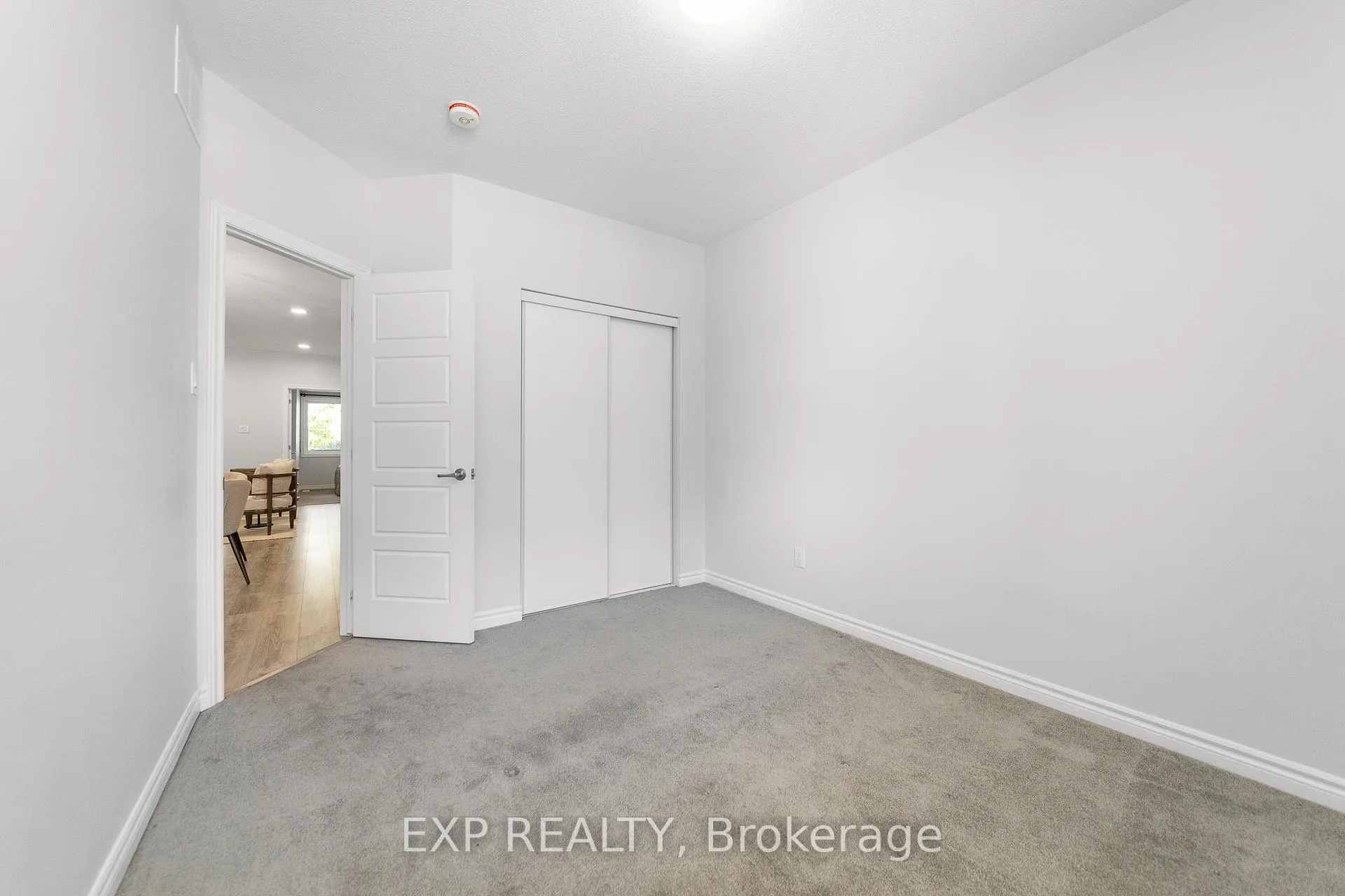 Photo 19 of 215 Lapland Private, Ottawa, Kanata - Emerald Meadows/Trailwest — HOMEH