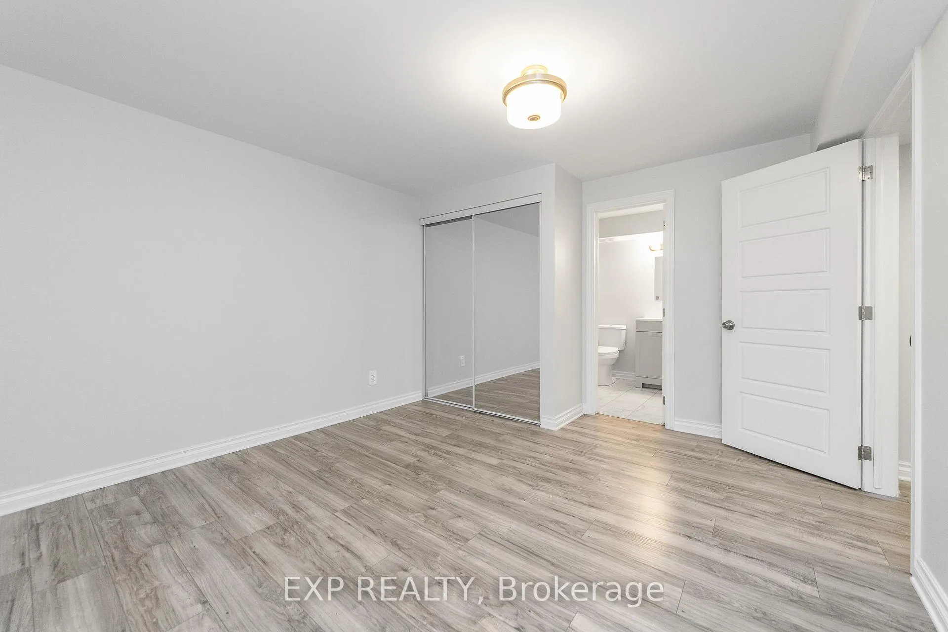 Photo 24 of 215 Lapland Private, Ottawa, Kanata - Emerald Meadows/Trailwest — HOMEH