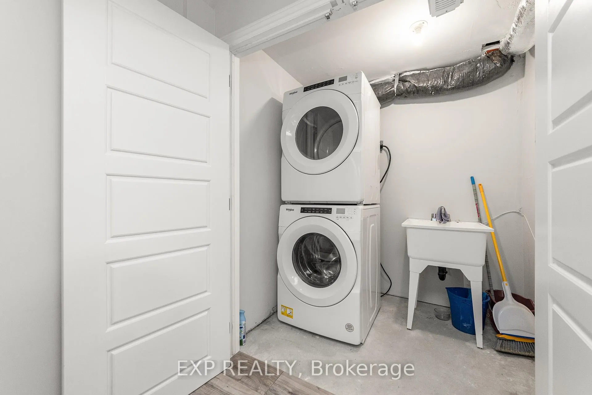 Photo 26 of 215 Lapland Private, Ottawa, Kanata - Emerald Meadows/Trailwest — HOMEH