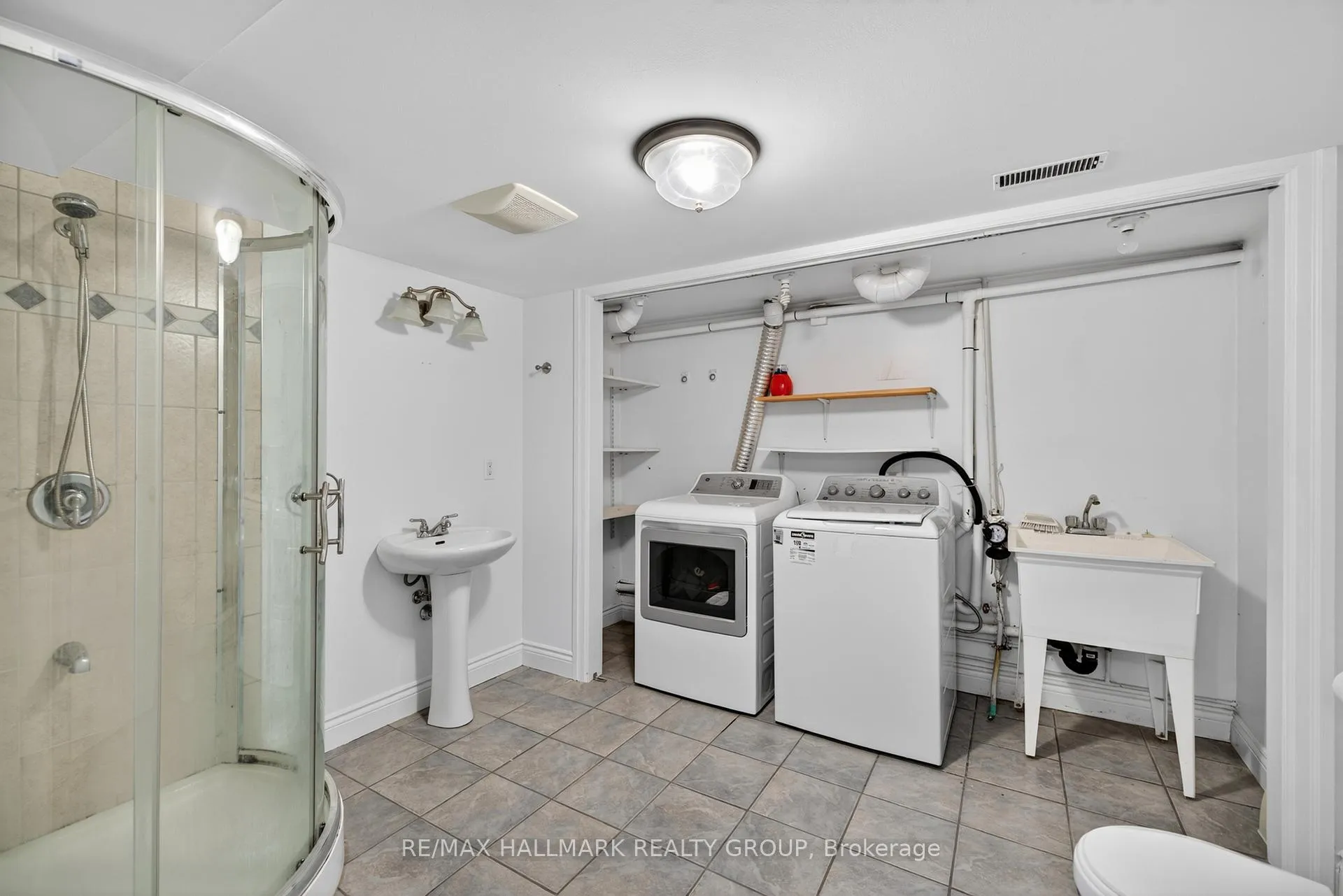 Photo 38 of 6202 Ravine Way, Ottawa, Convent Glen — HOMEH
