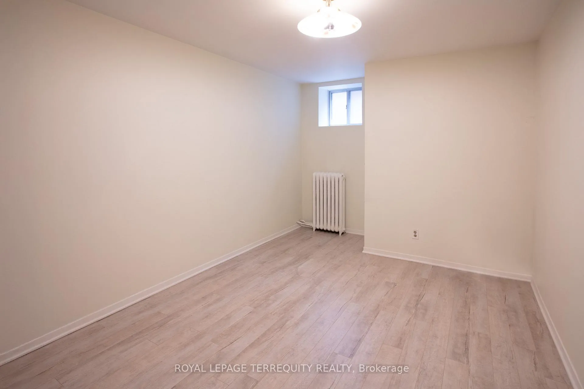 Photo 11 of Unit Basement, 10 Northcliffe Boulevard, Toronto, Corso Italia-Davenport — HOMEH