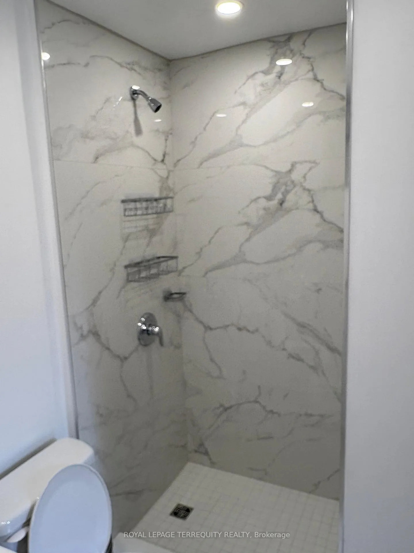 Photo 14 of Unit Basement, 10 Northcliffe Boulevard, Toronto, Corso Italia-Davenport — HOMEH