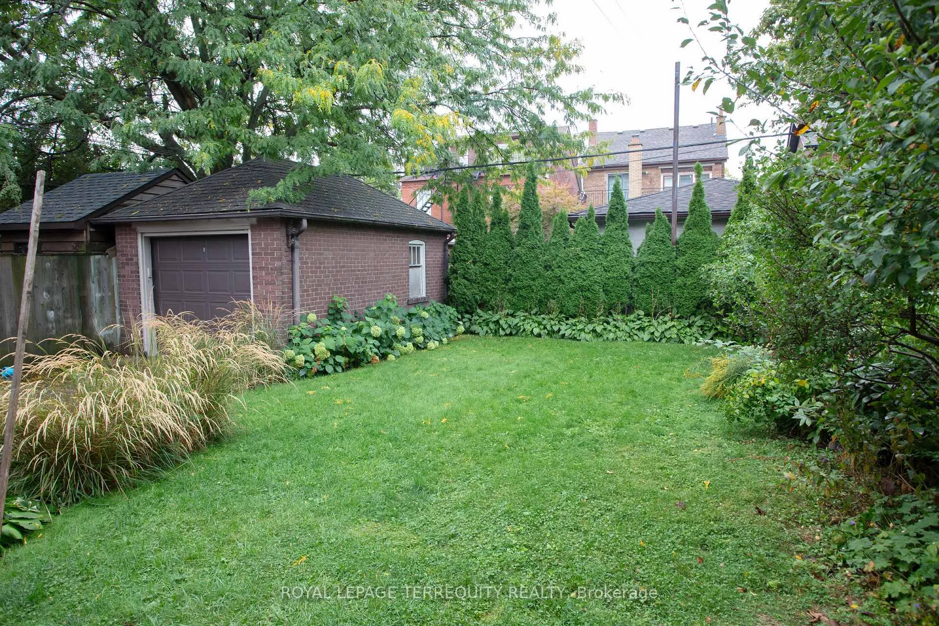 Photo 18 of Unit Basement, 10 Northcliffe Boulevard, Toronto, Corso Italia-Davenport — HOMEH