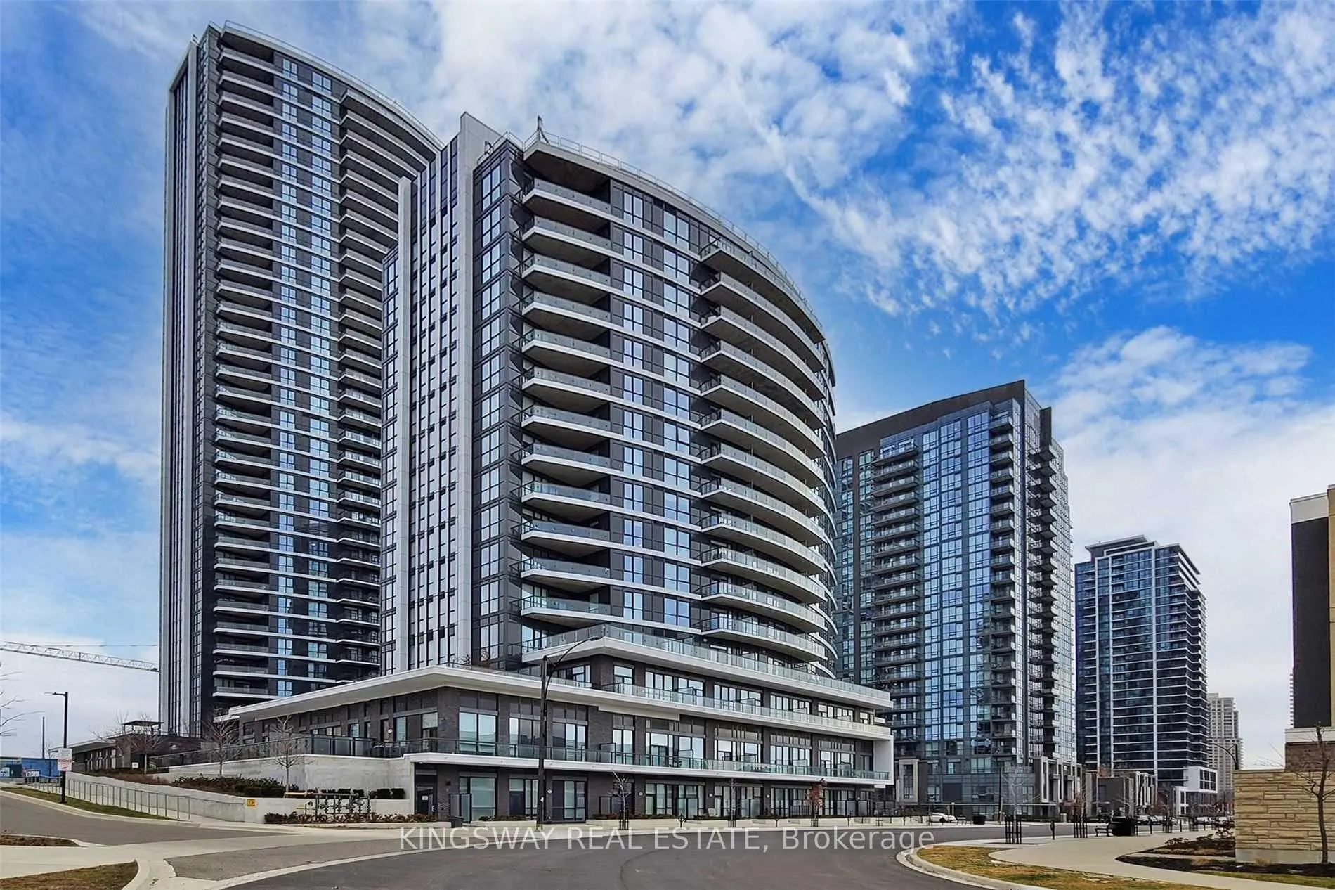 Photo 1 of Unit 907, 65 Watergarden Drive, Mississauga, Hurontario — HOMEH