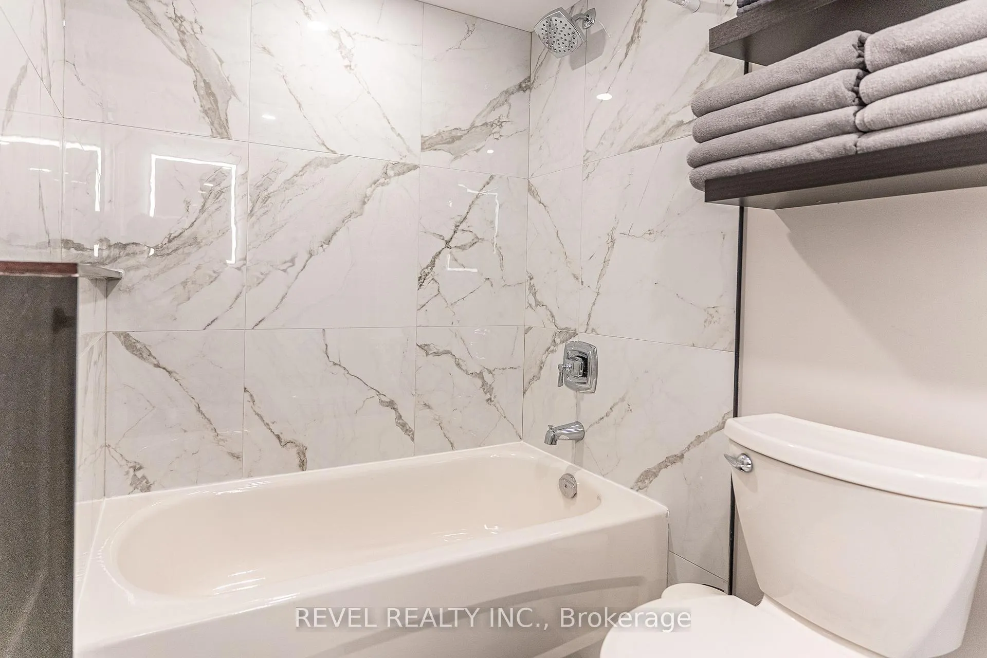 Photo 8 of Unit Lower, 783 Queensdale Avenue E, Hamilton, Raleigh — HOMEH