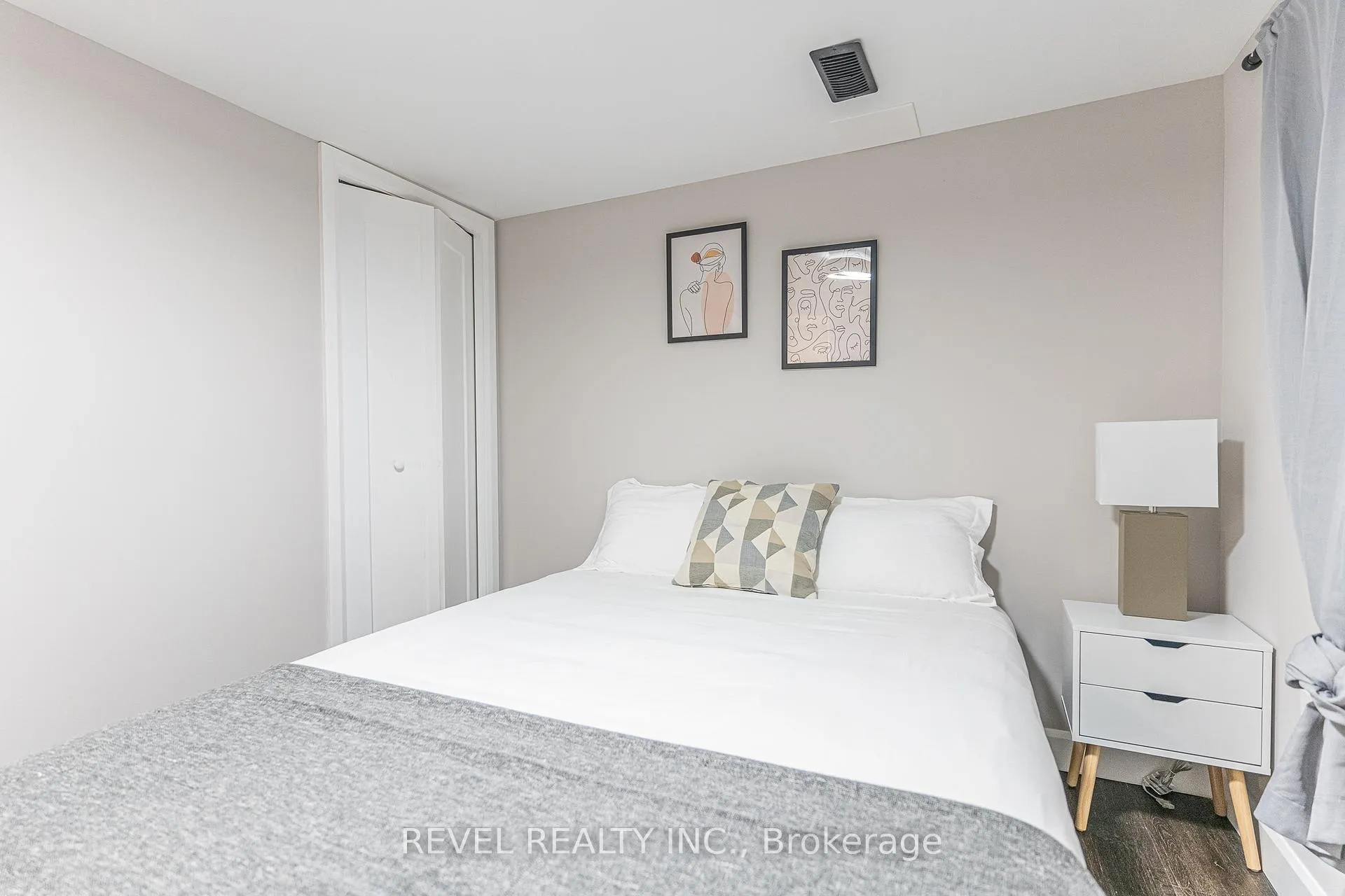 Photo 11 of Unit Lower, 783 Queensdale Avenue E, Hamilton, Raleigh — HOMEH