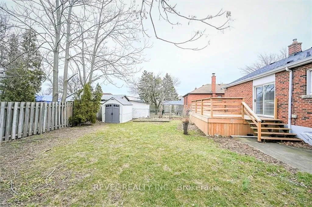 Photo 15 of Unit Lower, 783 Queensdale Avenue E, Hamilton, Raleigh — HOMEH