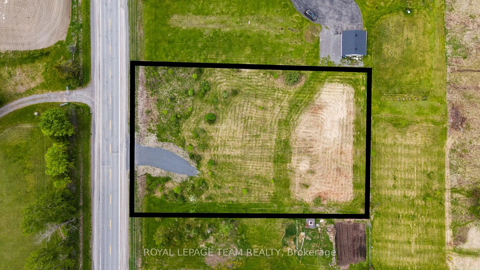 Photo 4 of Dunrobin Road, Ottawa, Dunrobin Shores — HOMEH