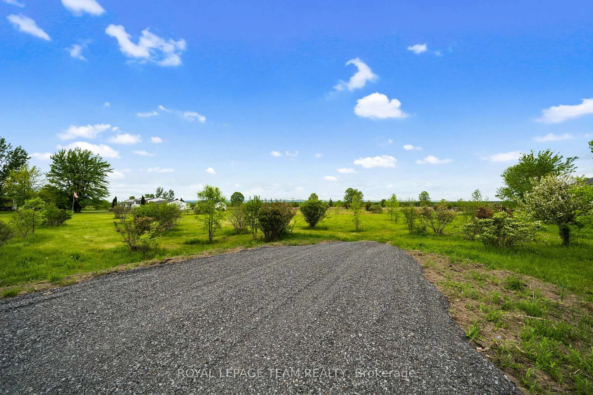 Photo 7 of Dunrobin Road, Ottawa, Dunrobin Shores — HOMEH