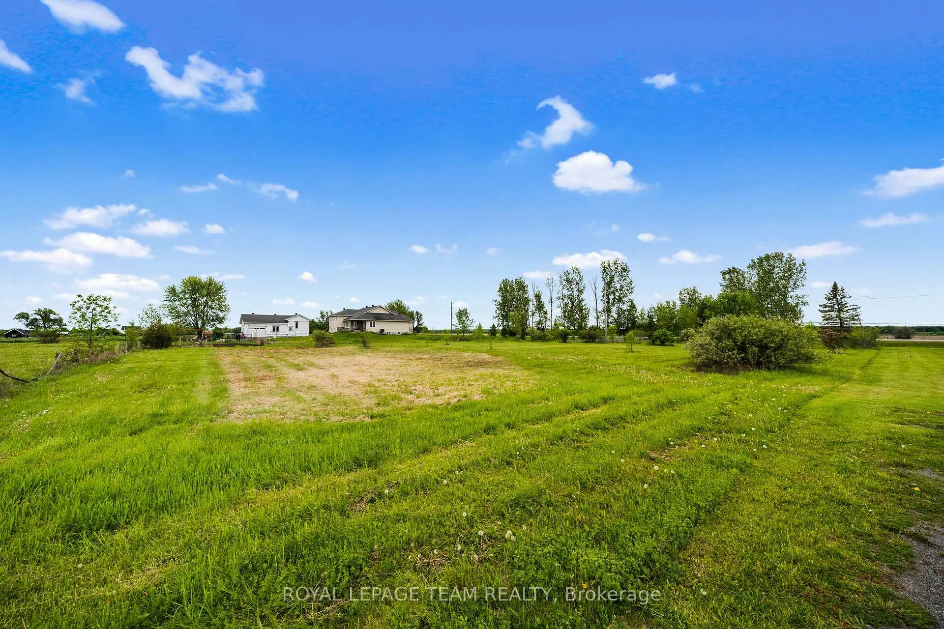Photo 16 of Dunrobin Road, Ottawa, Dunrobin Shores — HOMEH