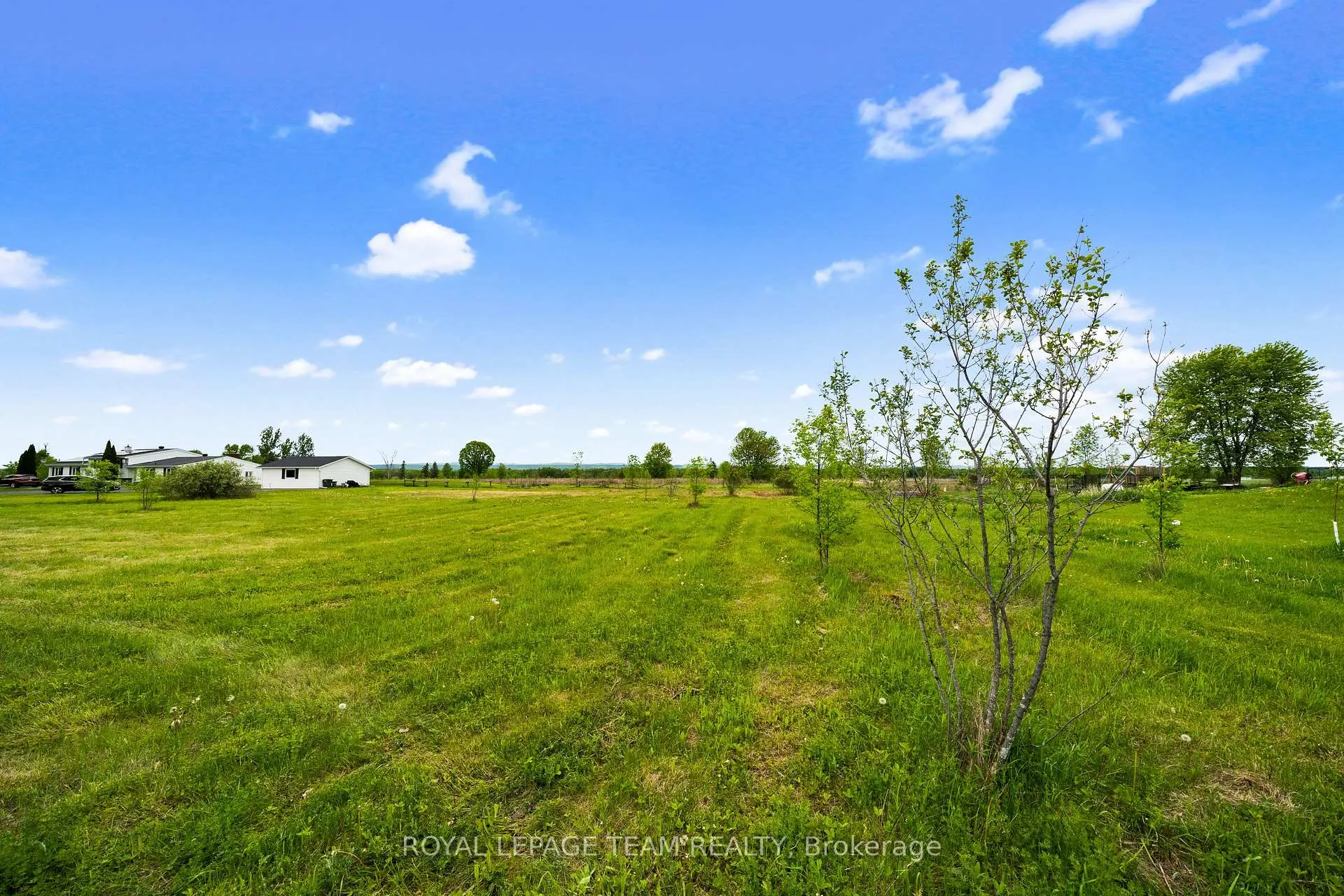 Photo 17 of Dunrobin Road, Ottawa, Dunrobin Shores — HOMEH