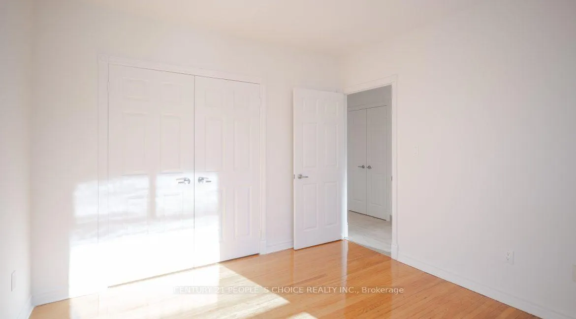 Photo 8 of Unit 6, 875 Avenue Road, Toronto, Forest Hill South — HOMEH