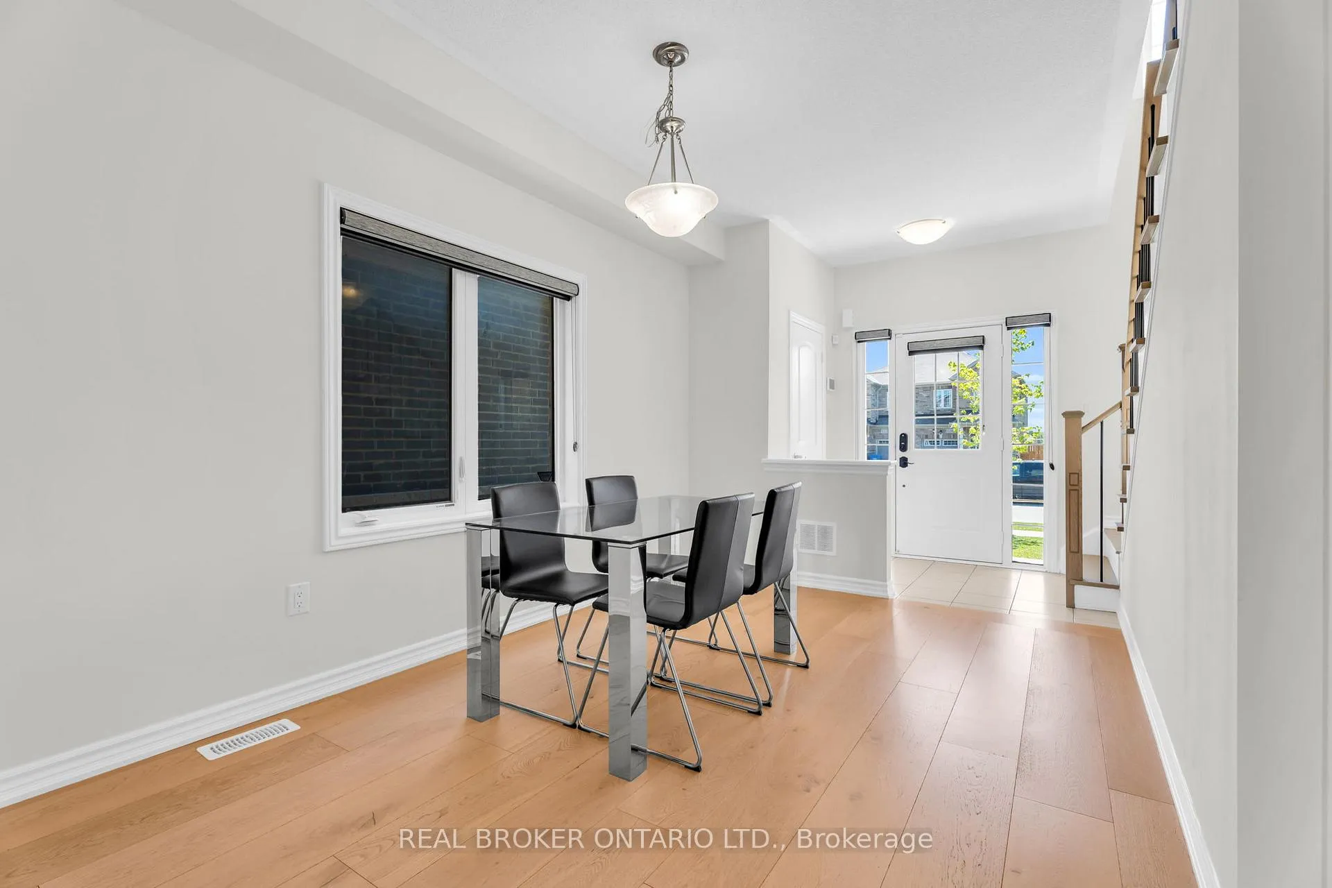 Photo 11 of 125 Werry Avenue, Southgate — HOMEH