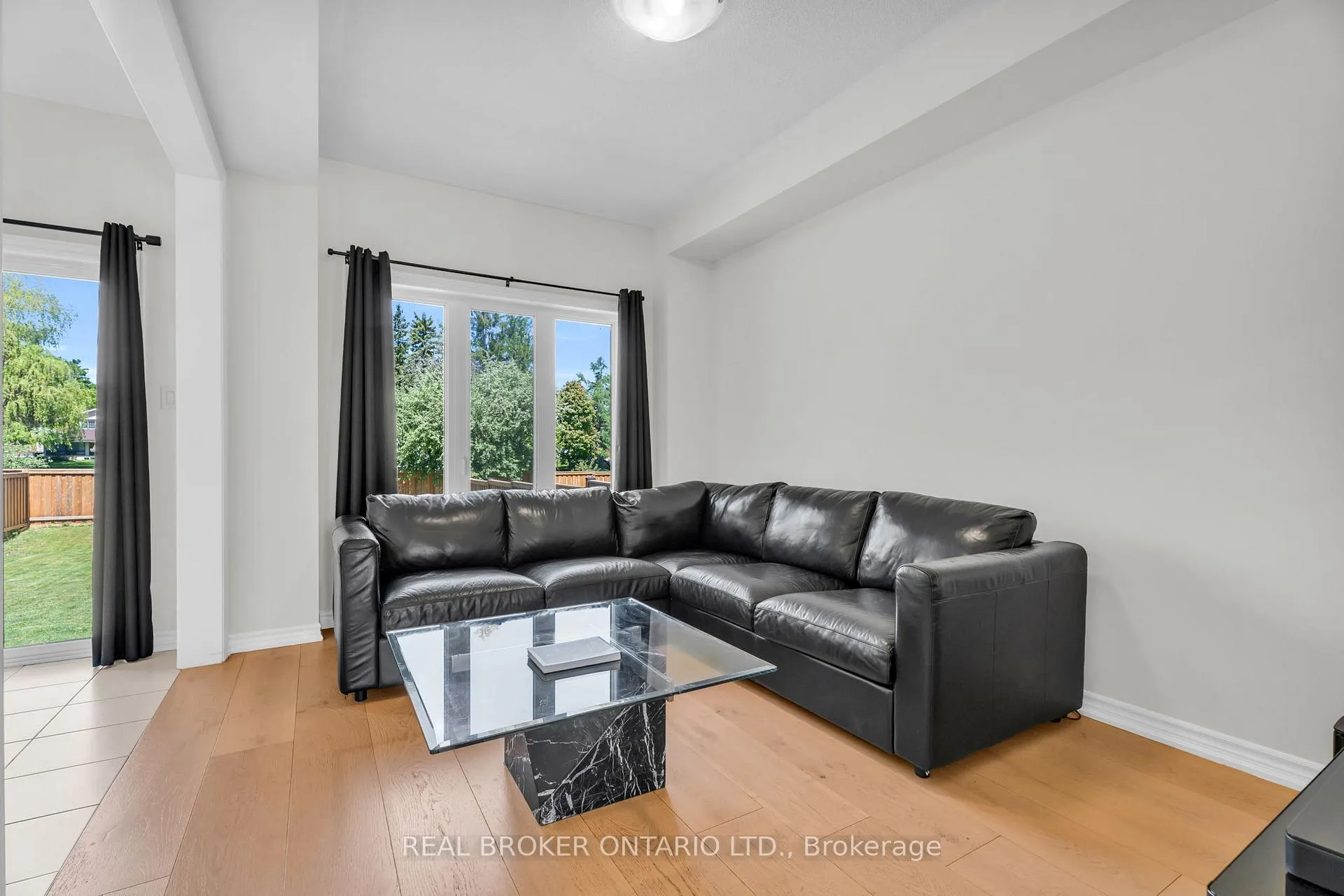 Photo 12 of 125 Werry Avenue, Southgate — HOMEH