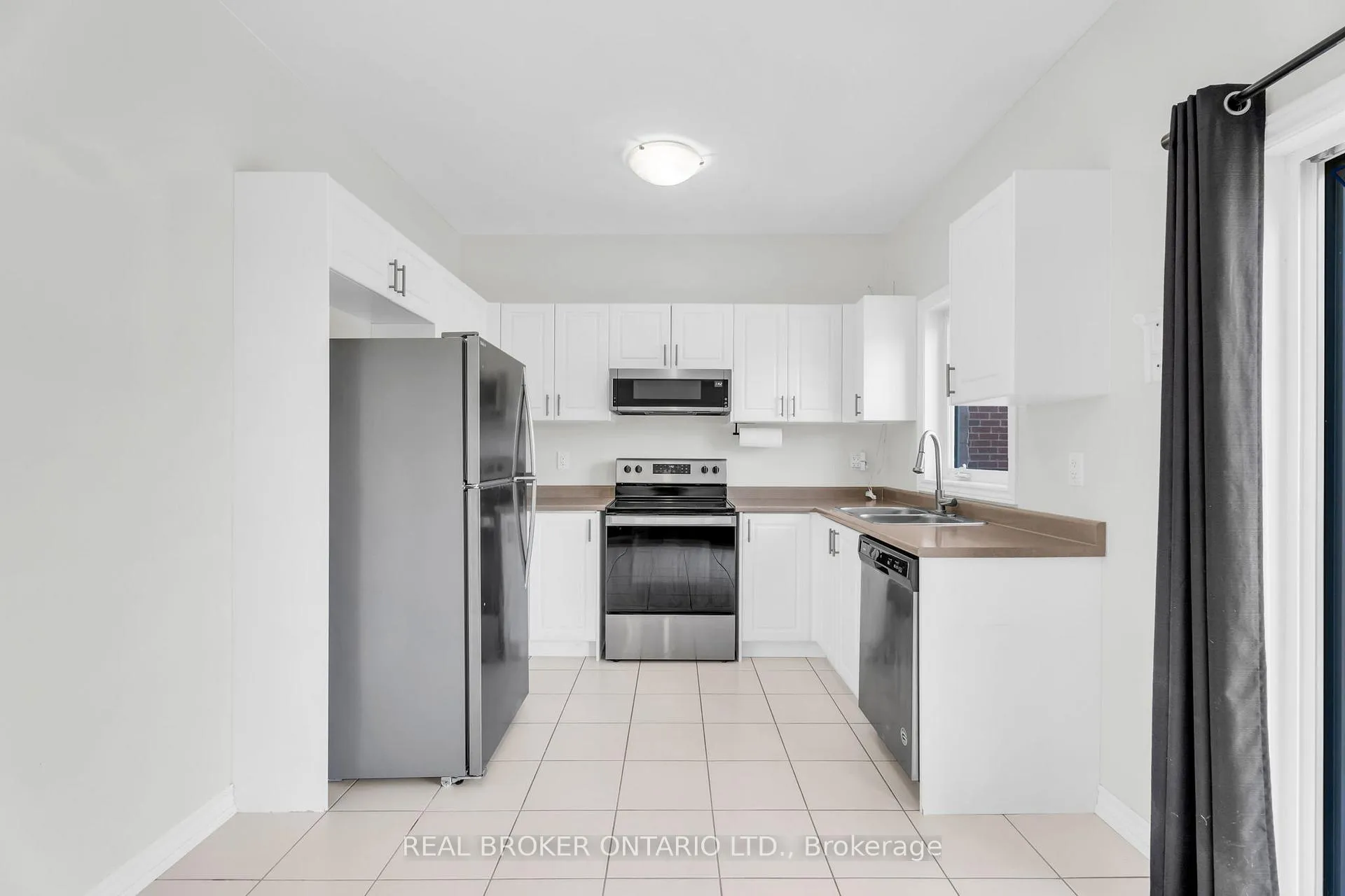 Photo 20 of 125 Werry Avenue, Southgate — HOMEH