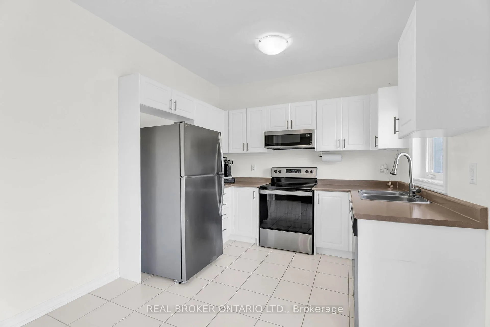Photo 21 of 125 Werry Avenue, Southgate — HOMEH