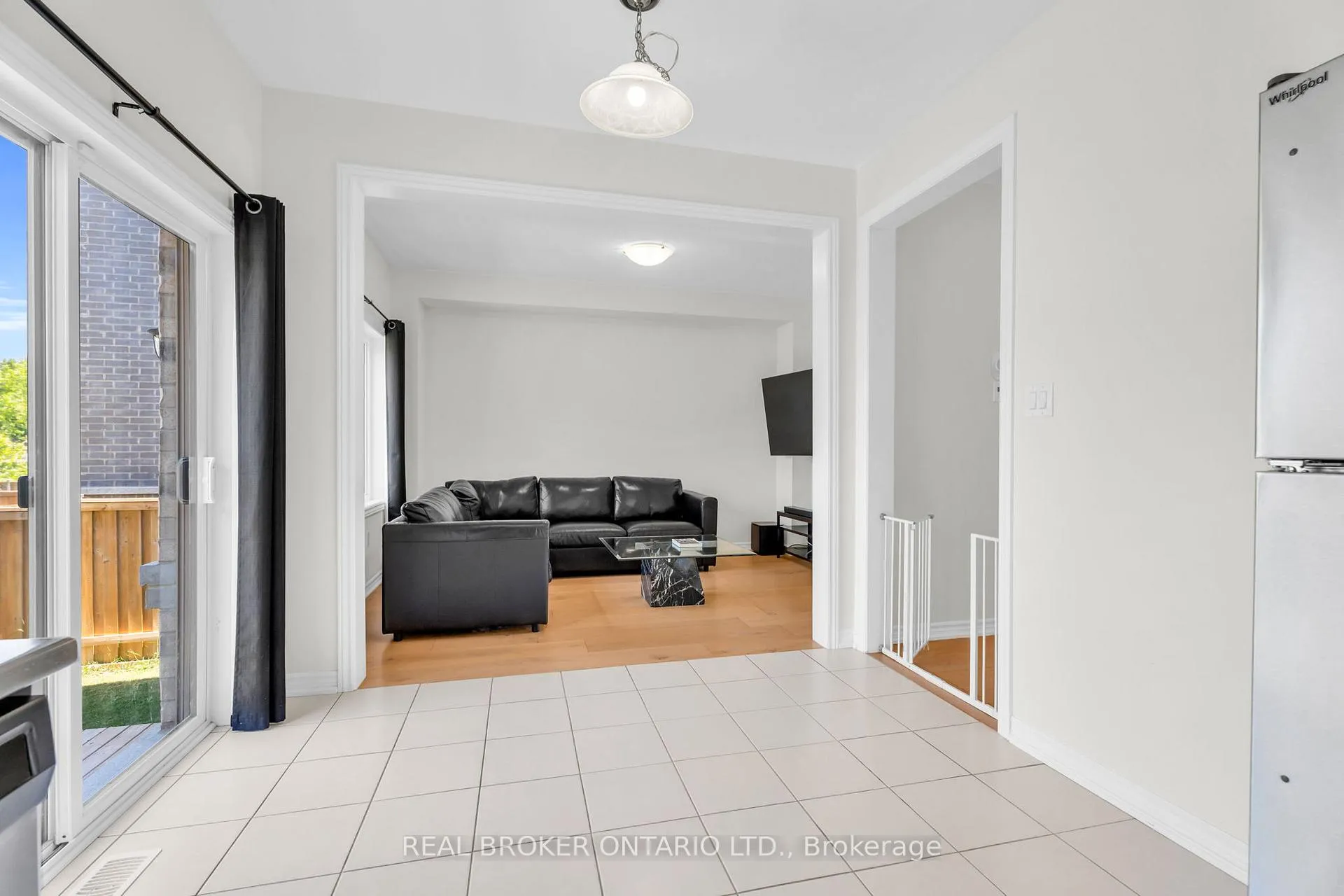 Photo 22 of 125 Werry Avenue, Southgate — HOMEH