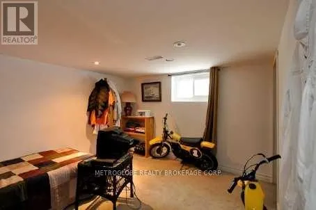 Photo 3 of 117 Adelaide Avenue E, Oshawa, O'Neill — HOMEH