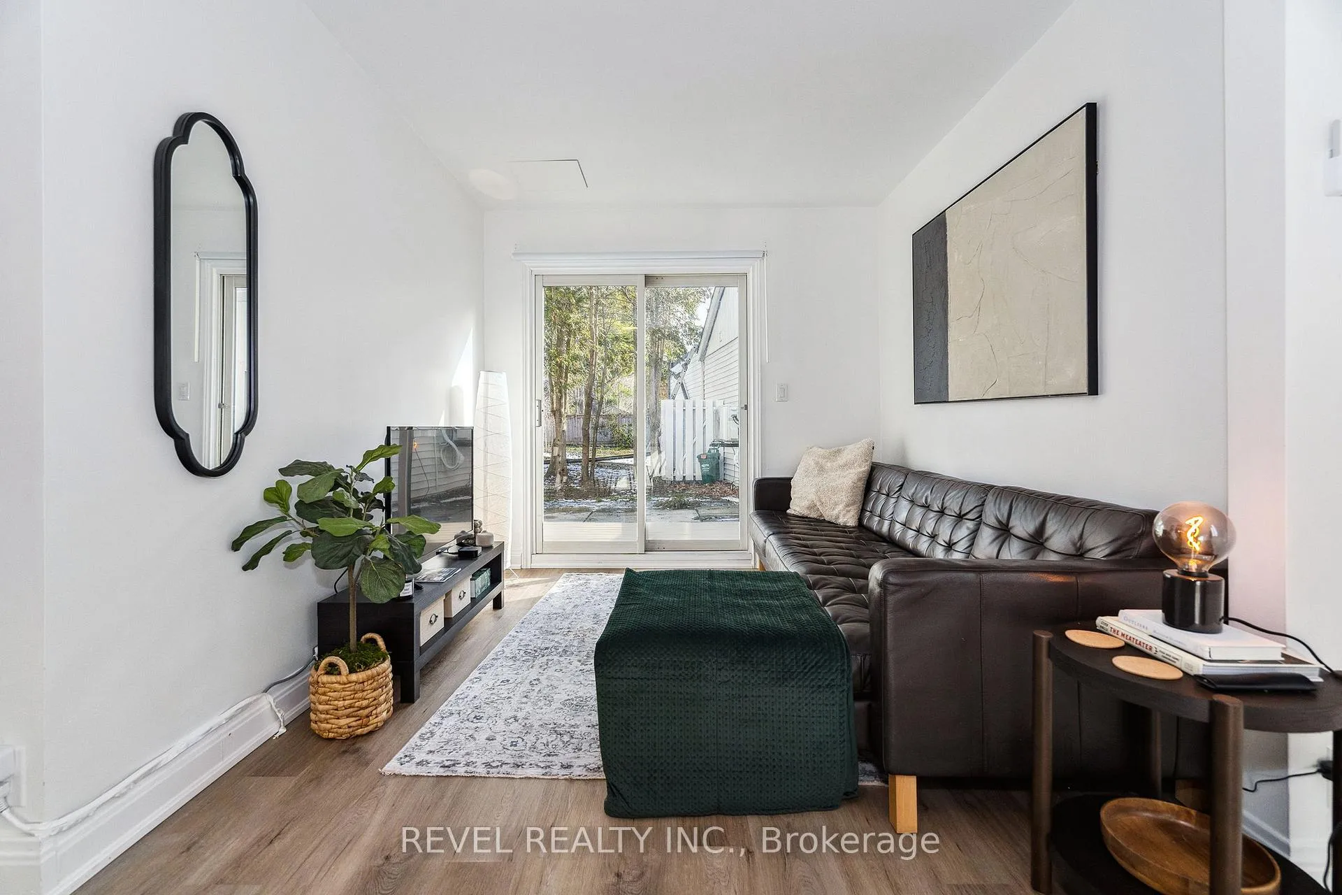 Photo 2 of 1182 Linbrook Road, Oakville, Morrison — HOMEH